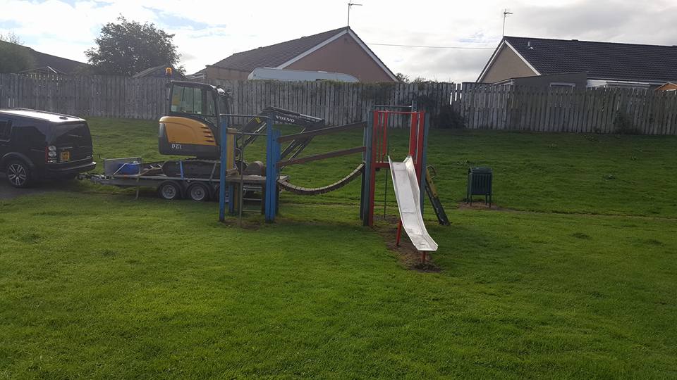 Play unit removal, Kintore