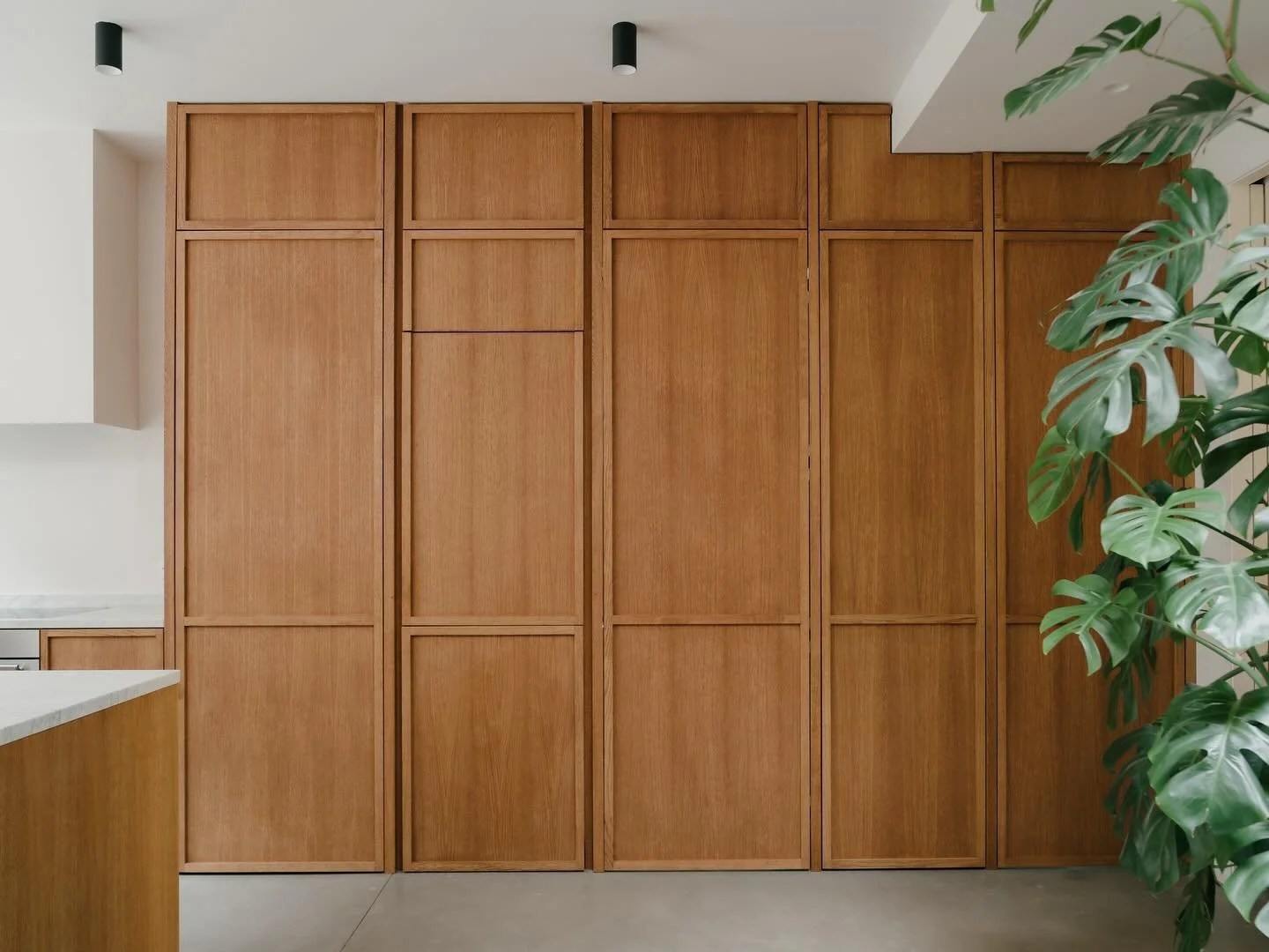 The Hideaway House with @studiomcw.

📸 by @timcrockerphotographer 
.
.
.
#woodwork #woodworking #furnituremaking #furnituremaker #handtools #britishcraft #craft #funiture #bespoke #handmade #handcrafted #furnituredesign #designermaker #design #inter