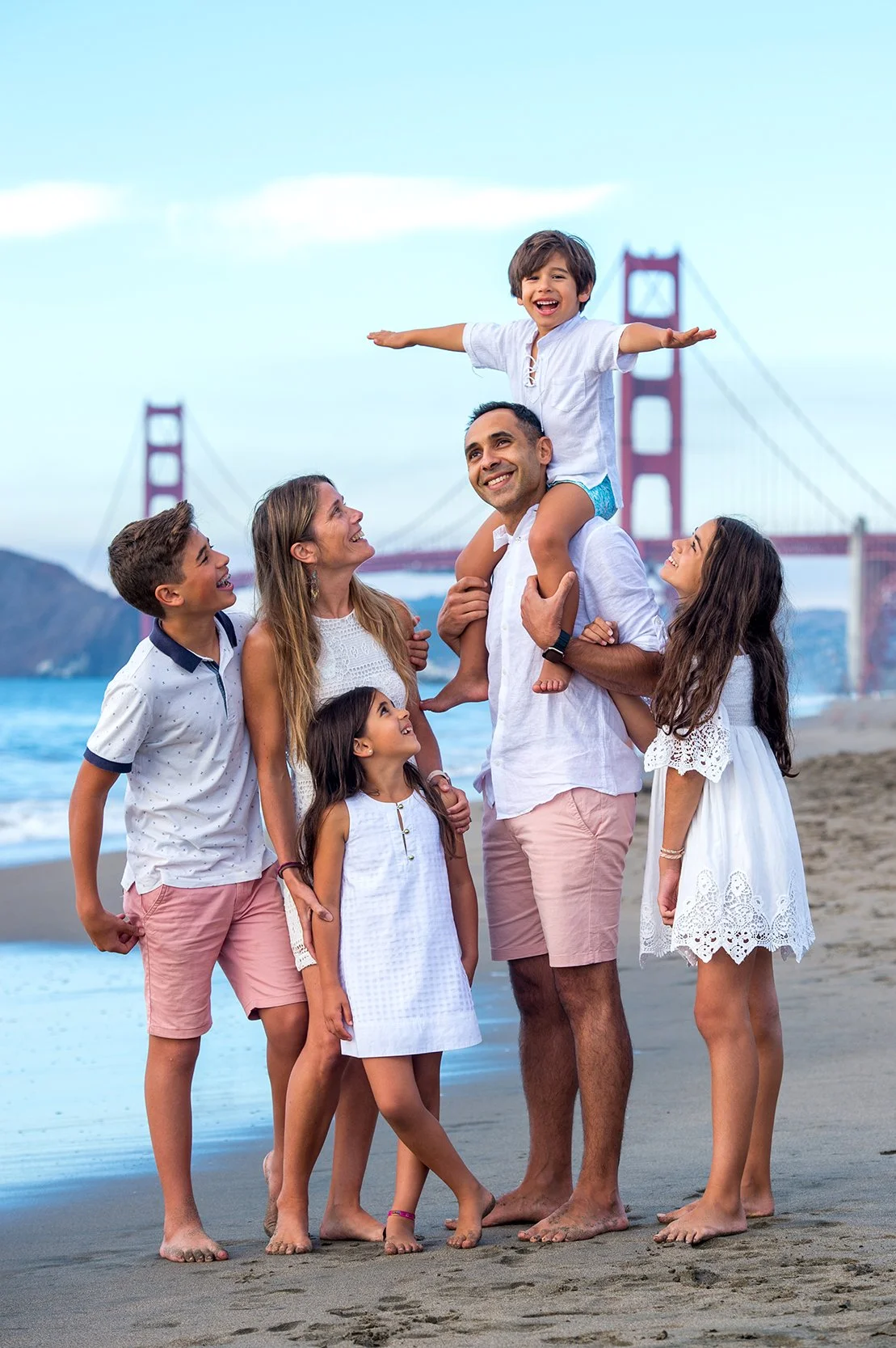 BkrBch_0593 fam vert.jpg