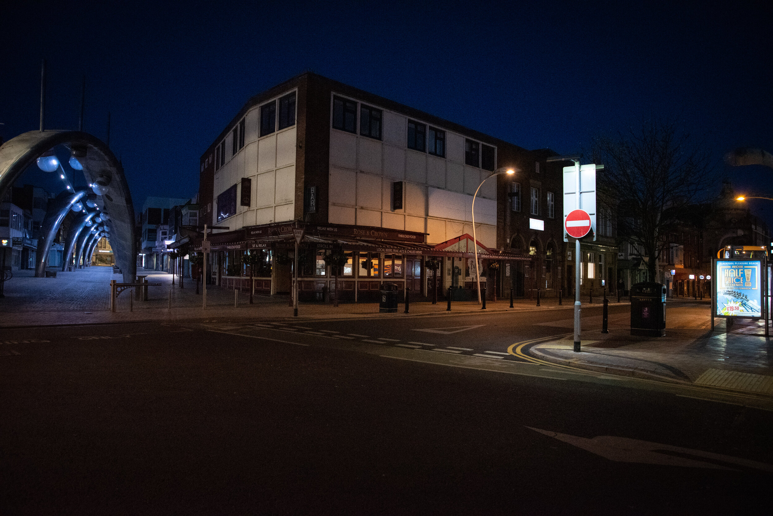 Claire Griffiths April Lockdown 2020 - Pubs in Lockdown and Night Time Blackpool (8).jpg