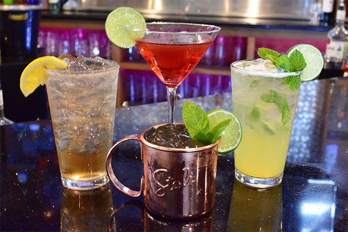group_cocktails.png