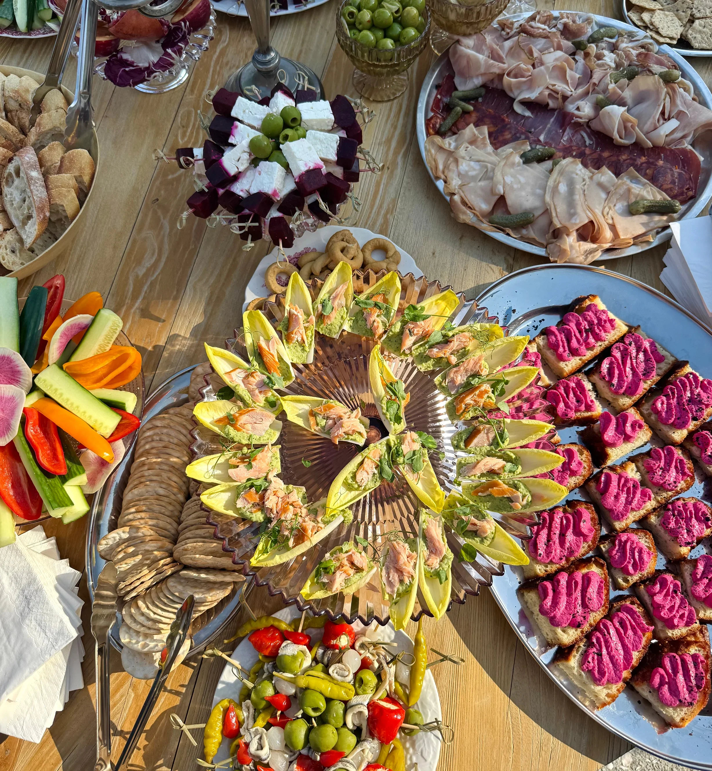 begin-planning-your-table.webp