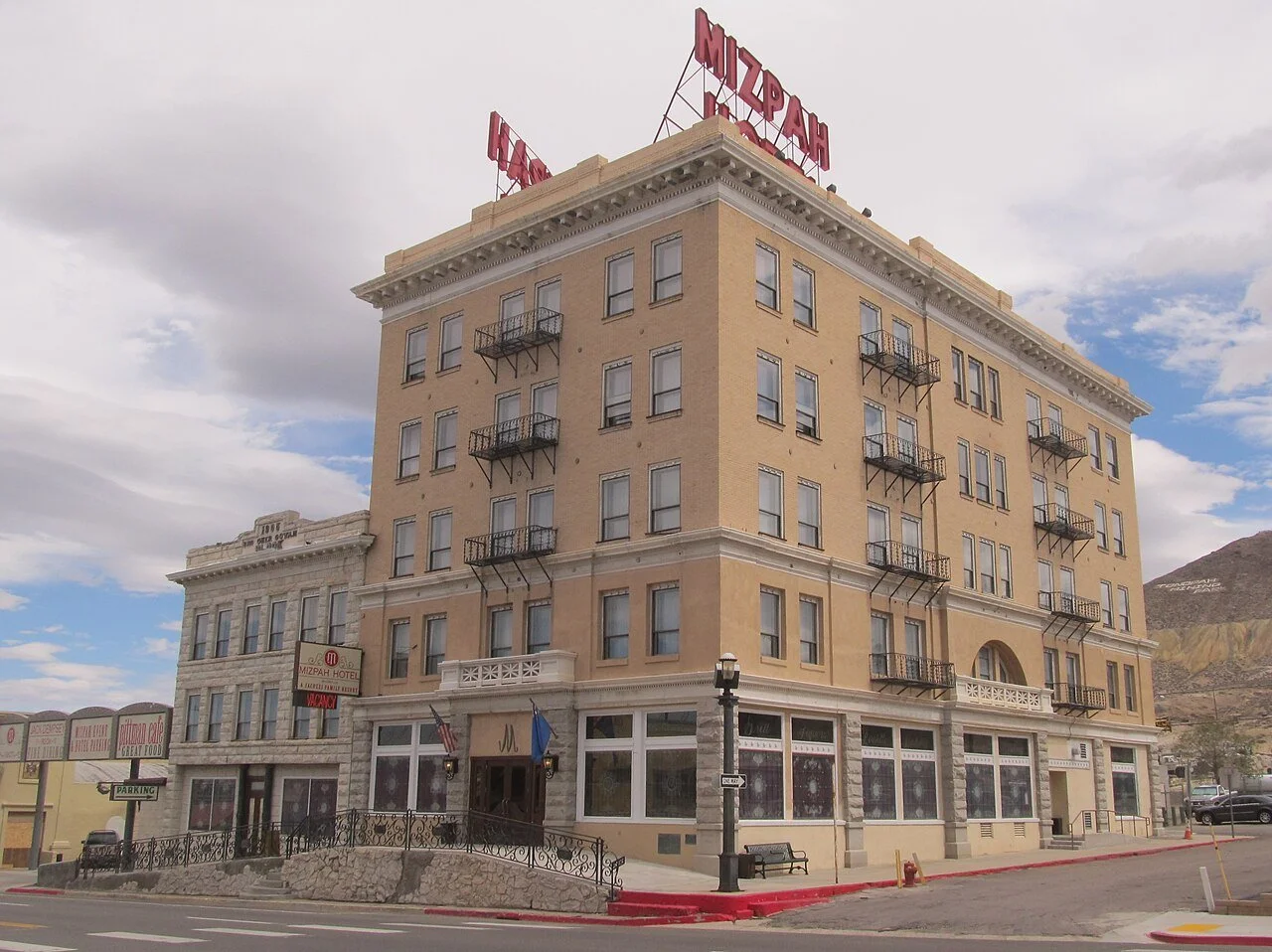 Mizpah Hotel