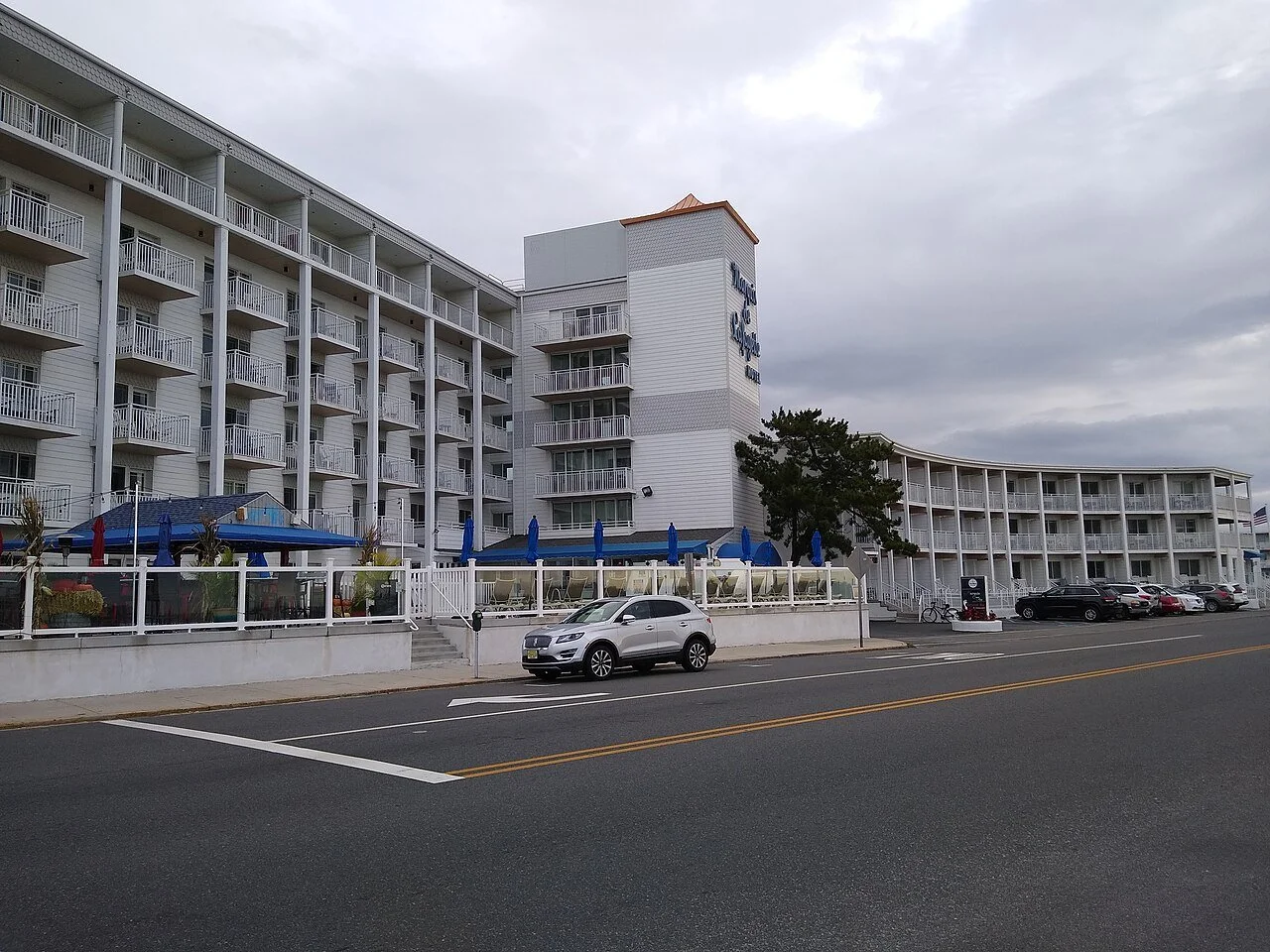 Marquis de Lafayette Hotel