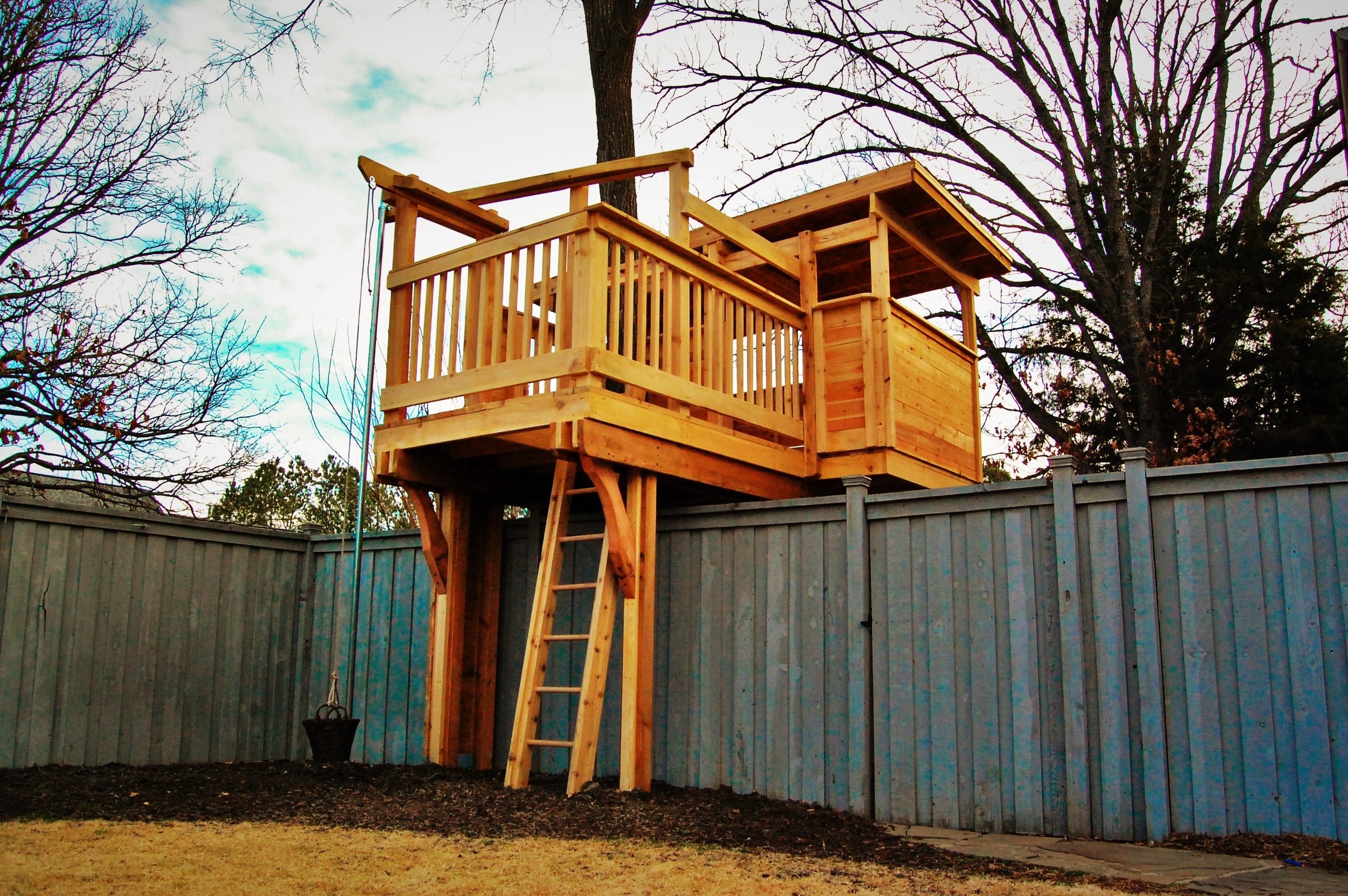 Over the Fence Treehouse