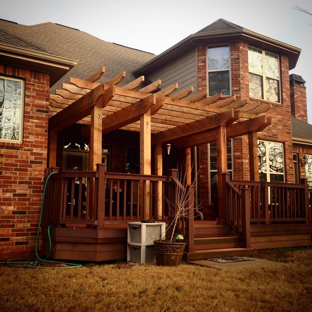 Cedar Pergola with Hammock Supports