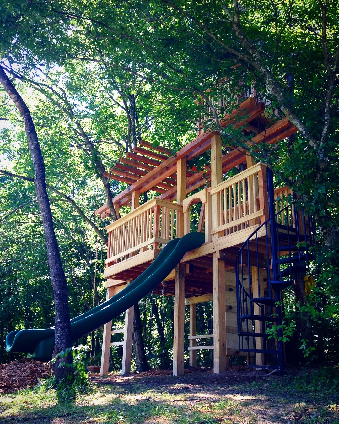 treehouse slide