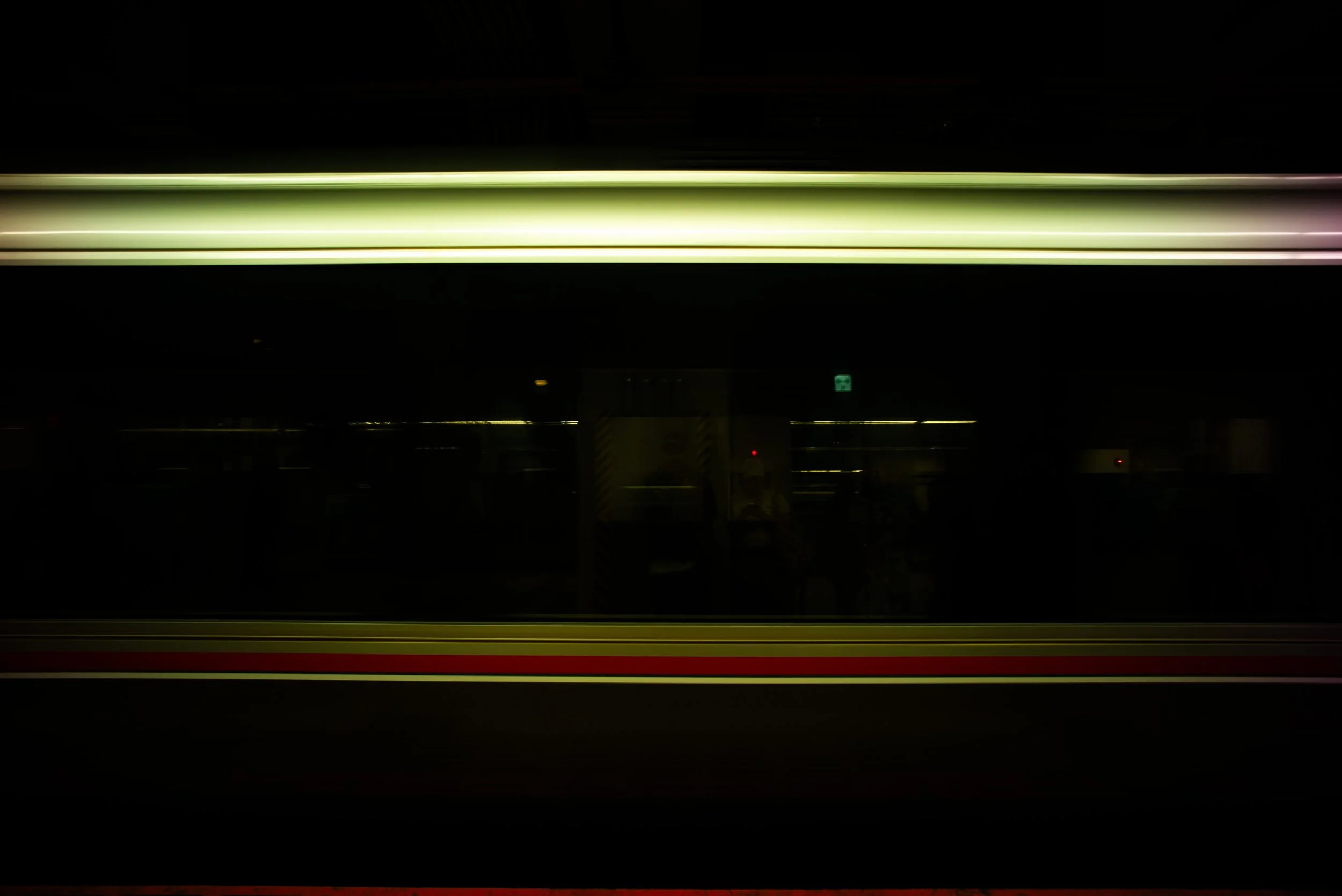 L1003236_1.jpg