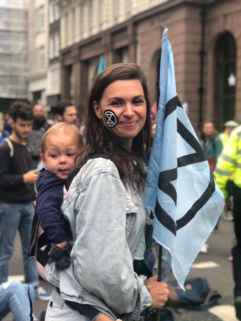 Opening day of London Extinction Rebellion summer uprising (image Hannah Woodhouse: https://rebellion.earth/press/)