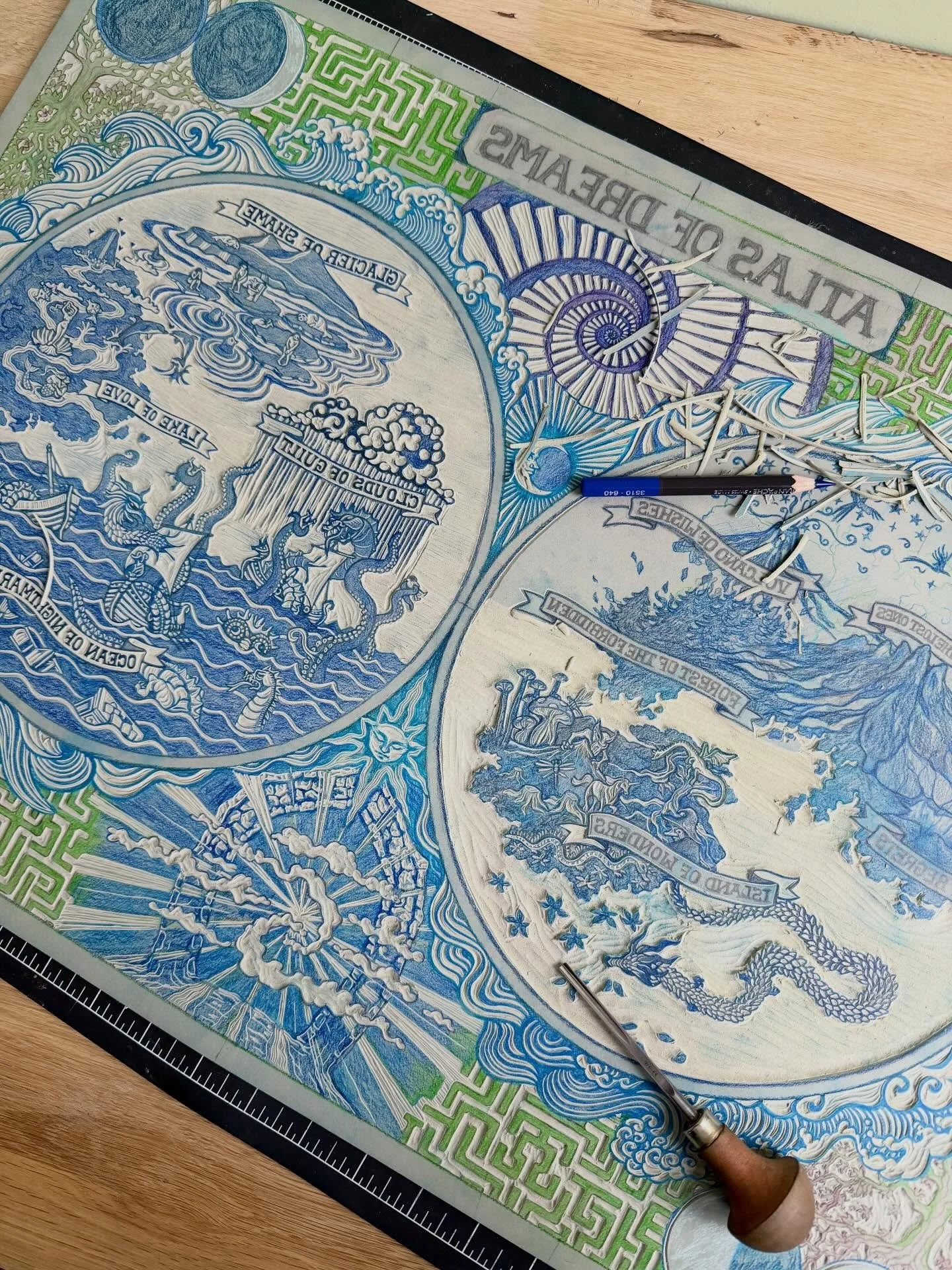 Linoplata n&aelig;rmer seg klar til trykking 🌜
&laquo;Atlas of dreams&raquo;

//

#printmaking #multicolorprint #grafikk #linocutprint #norwegianart