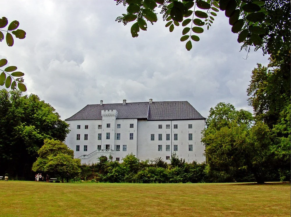 Dragsholm Castle: The Haunting 