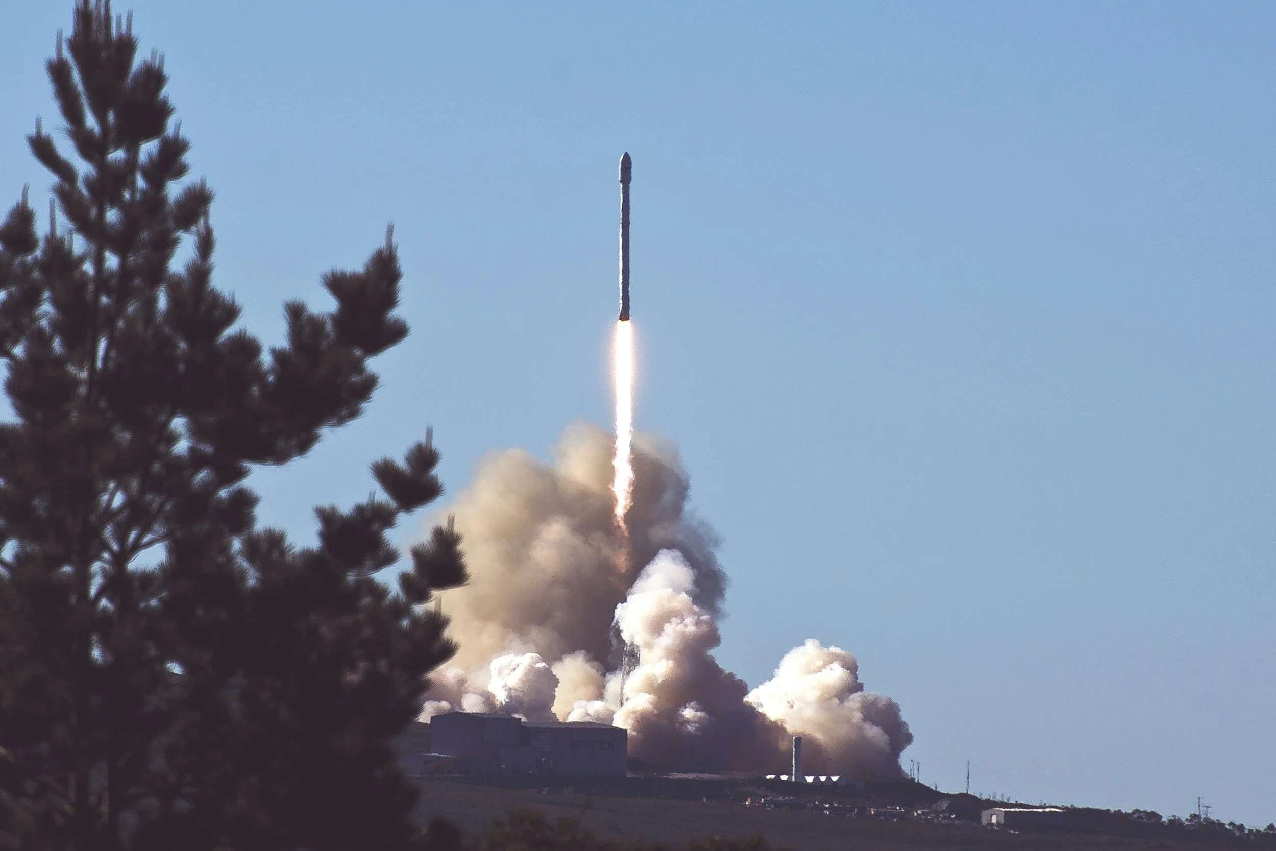Polish space company Eycore launches first SAR