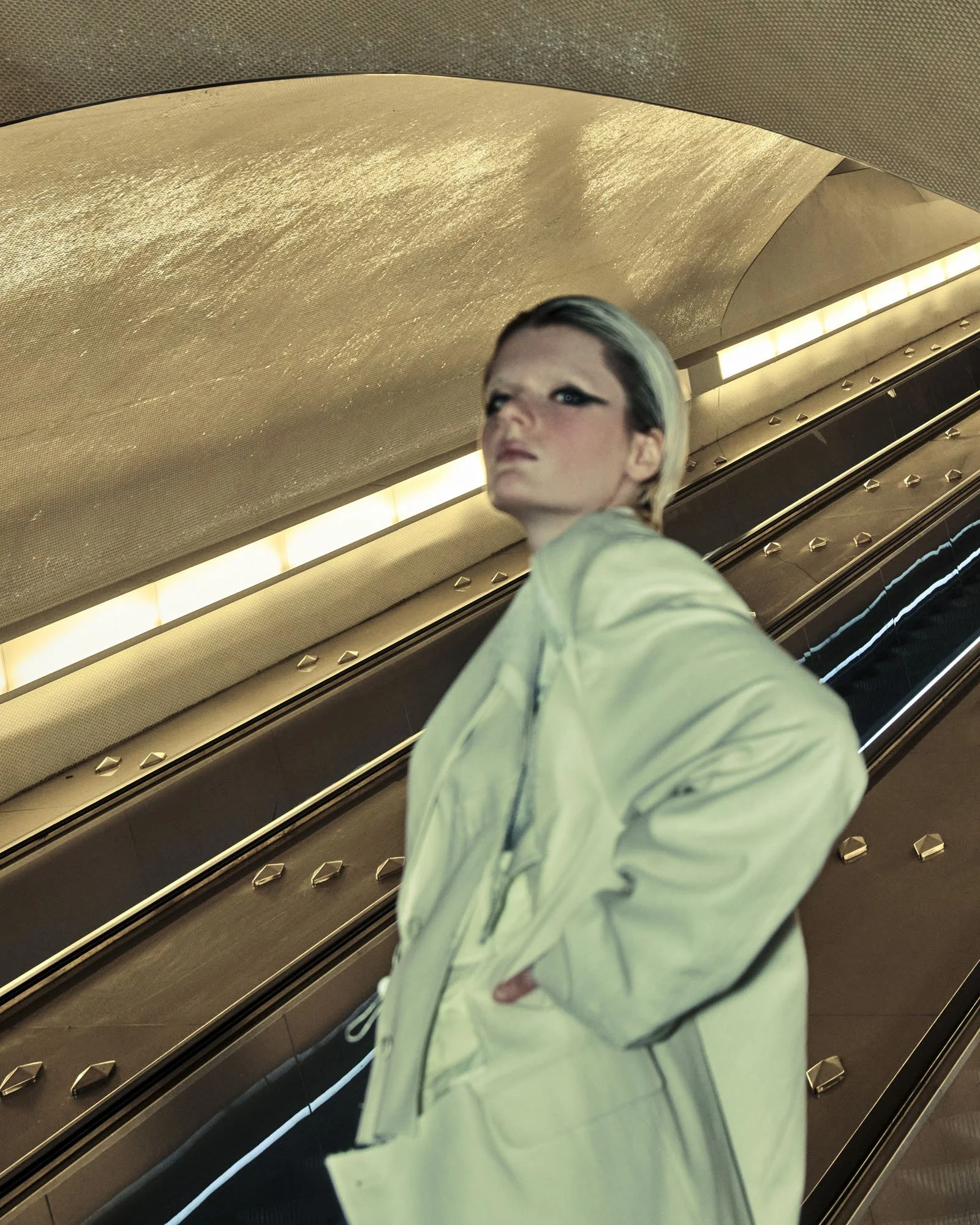 16_Underground_Wanderlust_by_Mat_Focs.jpg
