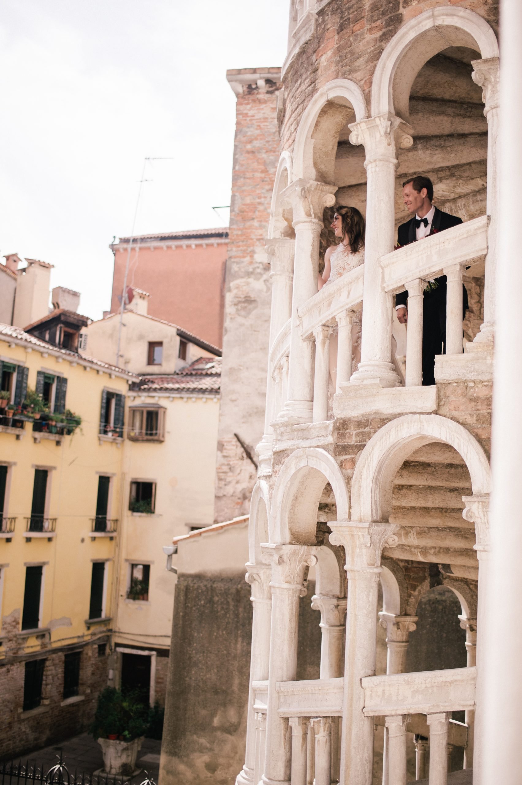 The Wedding Studio - How to plan a glamour intimate wedding in venice