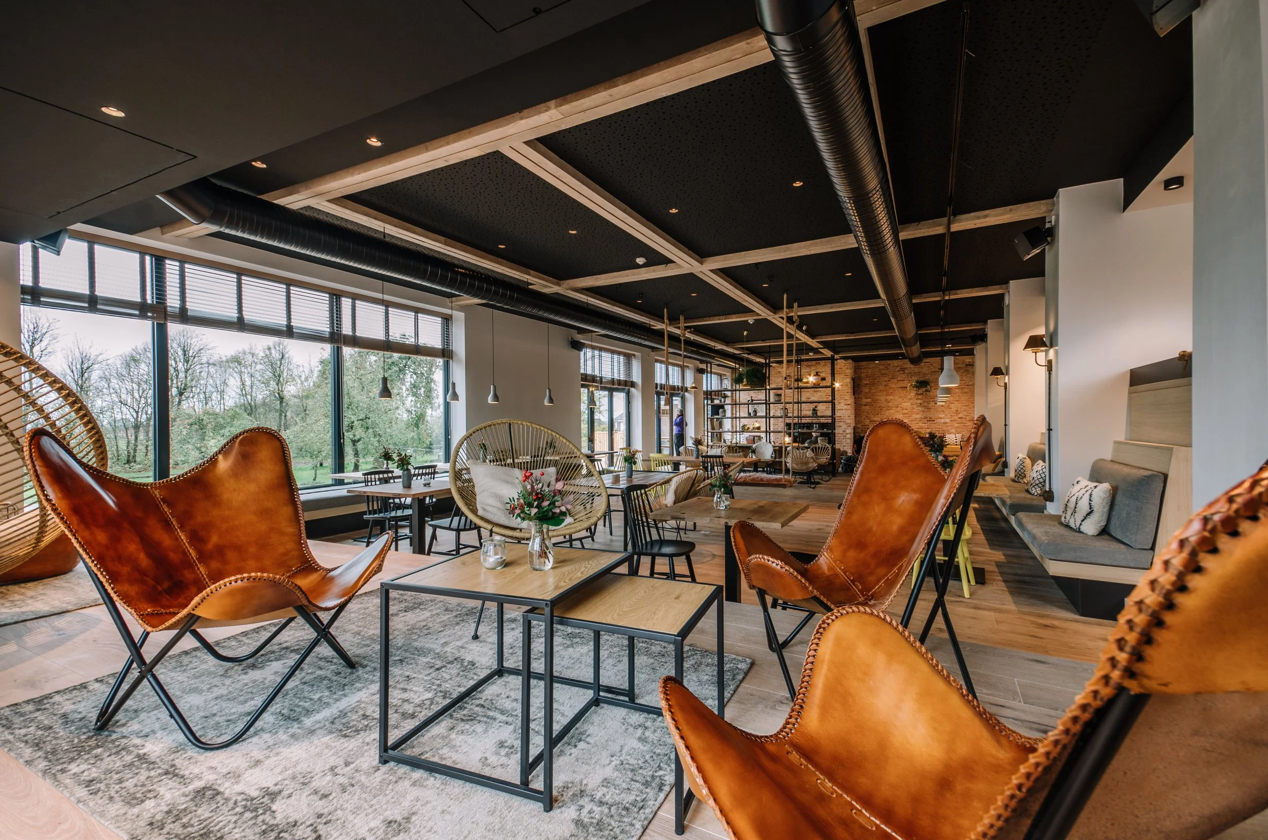 (c)P.Irion_Hotel_Landhafen (10).jpg