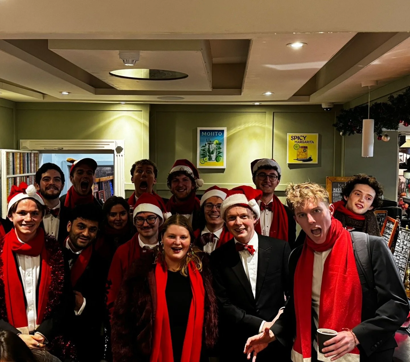THE MOST WONDERFUL TIME OF THE YEAR! Thanks to everybody who came to the Maypole last night for what was an extremely enjoyable gig. The Gents wish all a very merry Bridgemas, and look forward to some Gentle encores at our upcoming tour concerts with