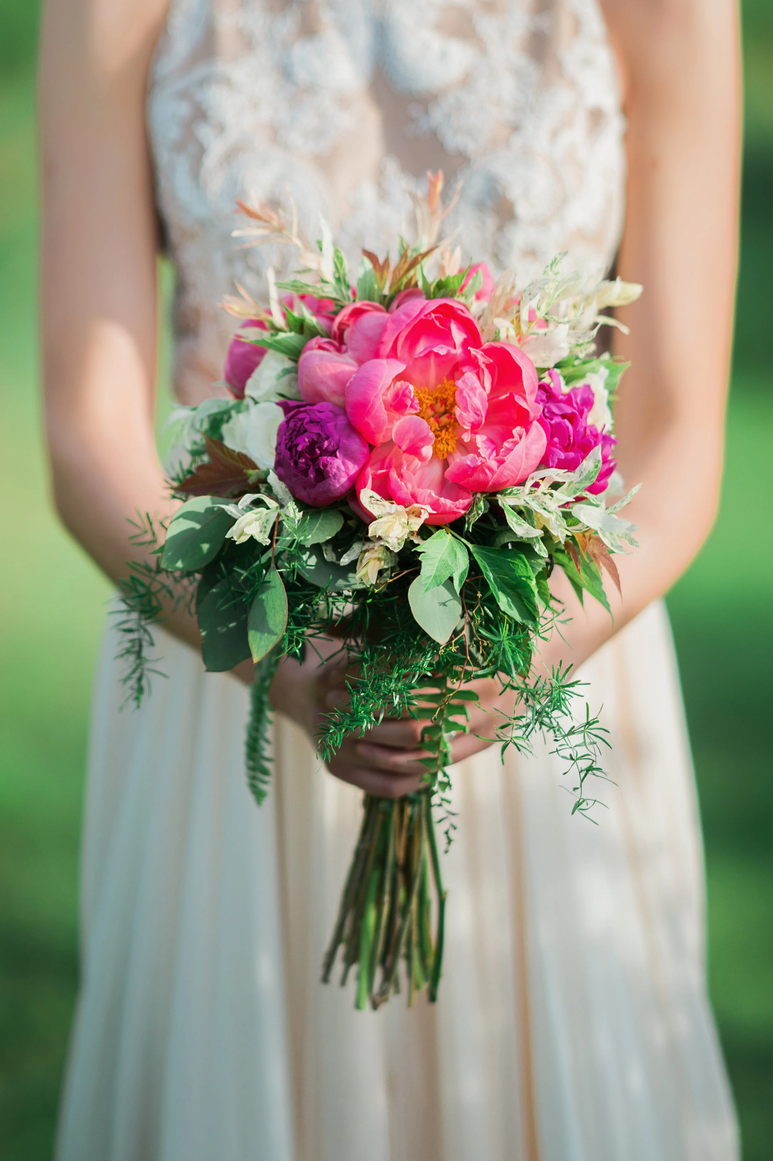 TheEmeneeStudio_StyledWedding_BayfieldWisconsin120.jpg