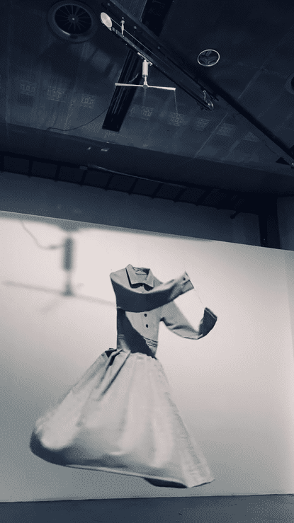 Dancing Dress-high.gif