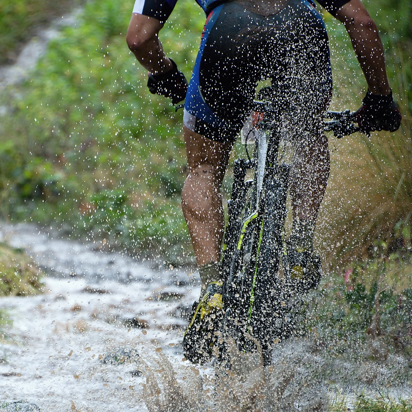 Cykla mountainbike i Sälen på sommaren.jpg