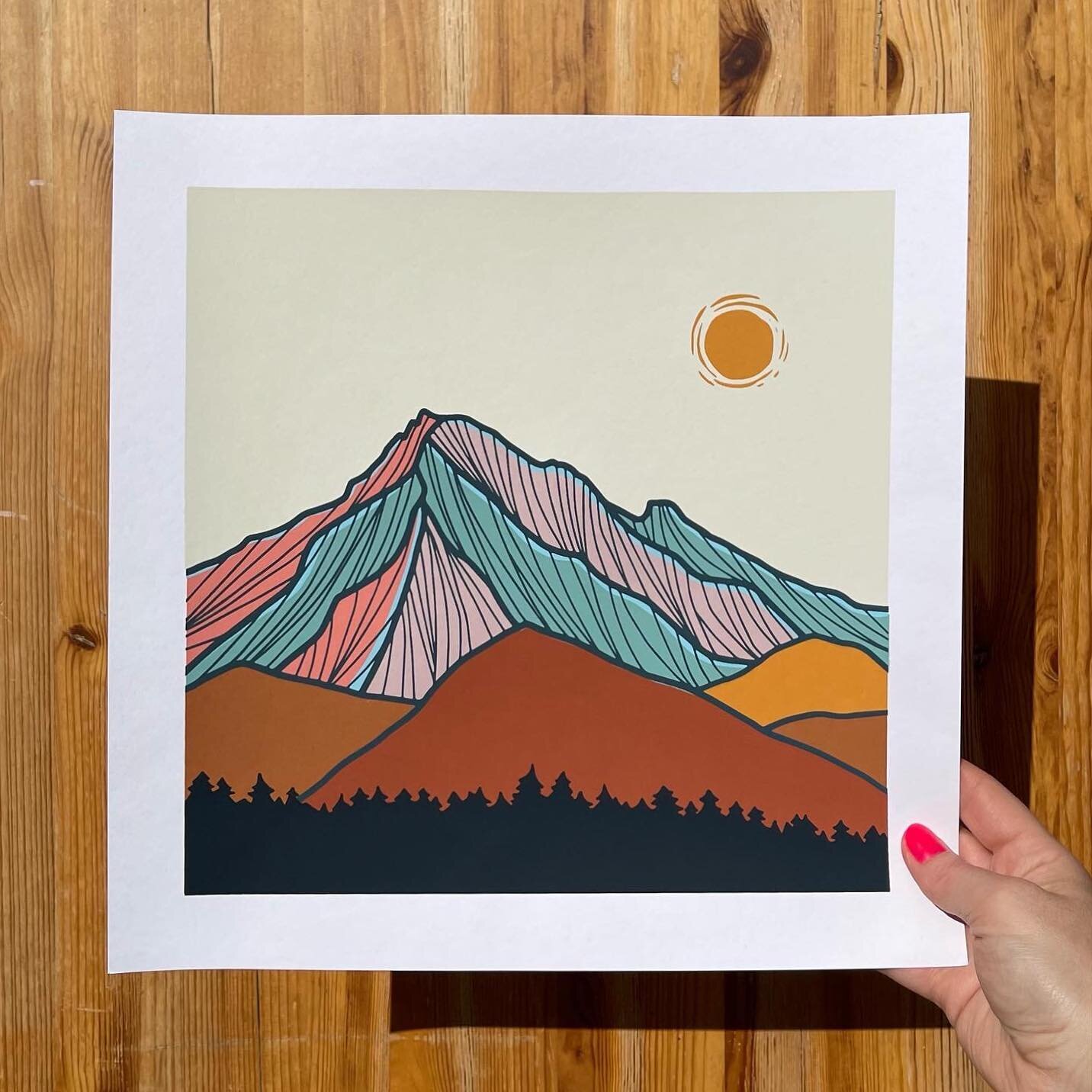 It&rsquo;s round 3 of the @portlandnightmarket (4-11p). The Mt Hood screen print has been a fan favorite so I&rsquo;m restocking the booth for another fun evening. See you soon! 🖤 
.
.
.
.
#printmaking #mthood #timberlinelodge #screenprint #handmade