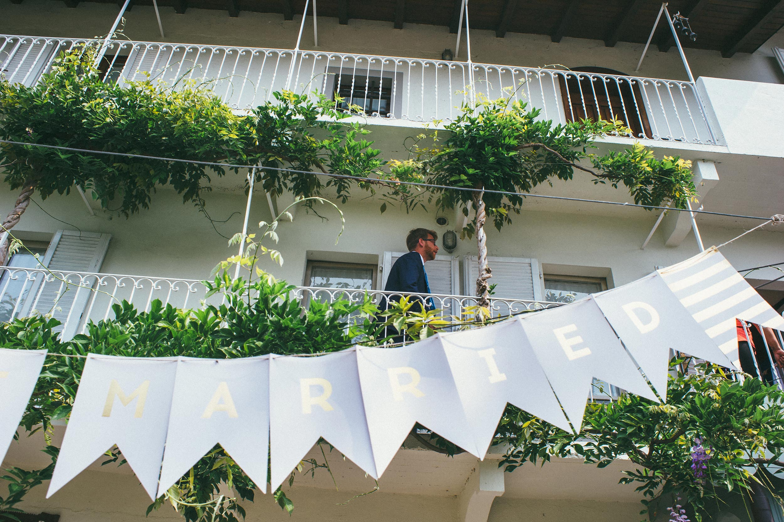 2016-Julius-Silke-Lake-Orta-Wedding-Photographer-Italy-Alessandro-Avenali-20.jpg