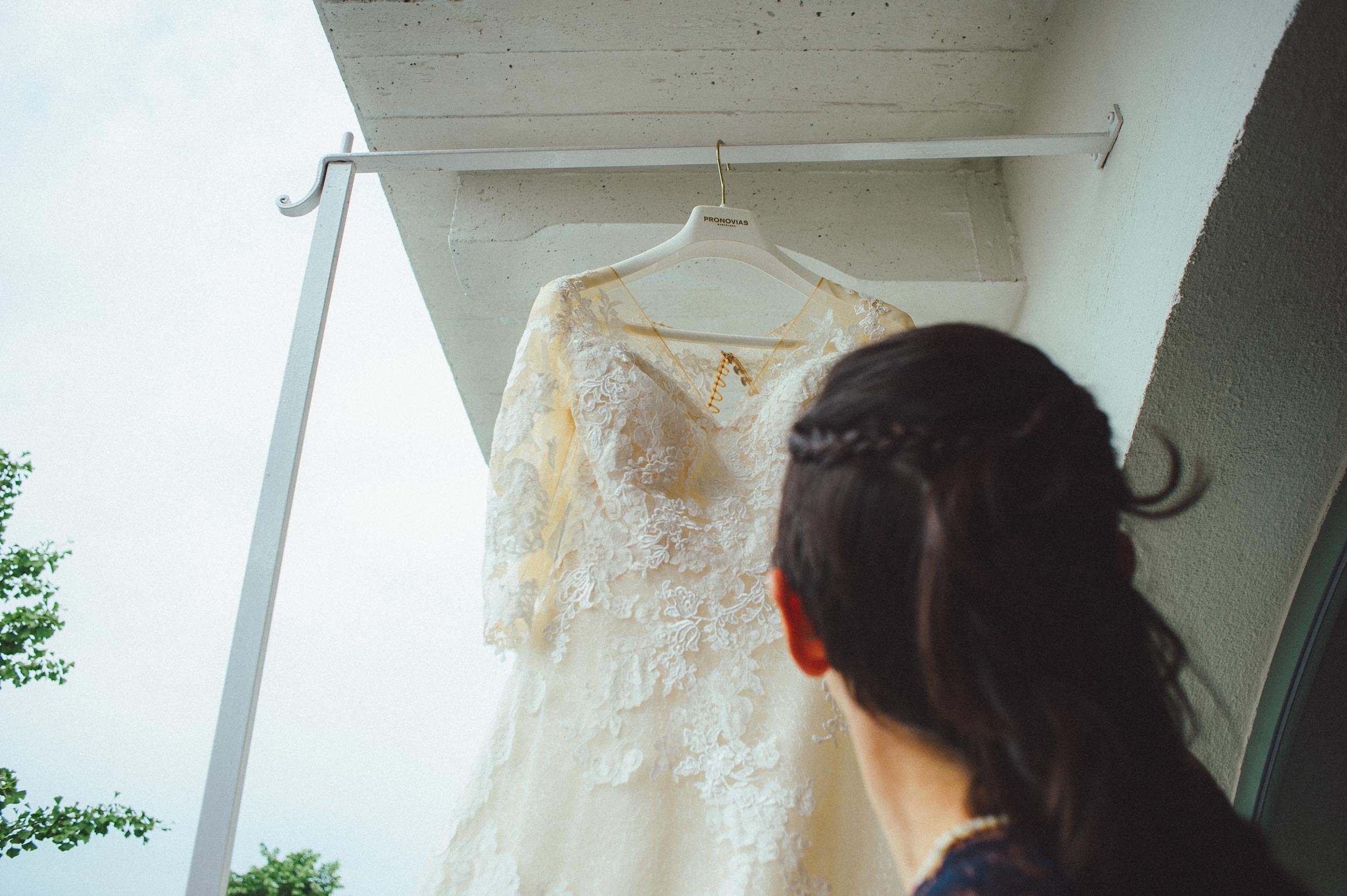 2016-Julius-Silke-Lake-Orta-Wedding-Photographer-Italy-Alessandro-Avenali-24.jpg