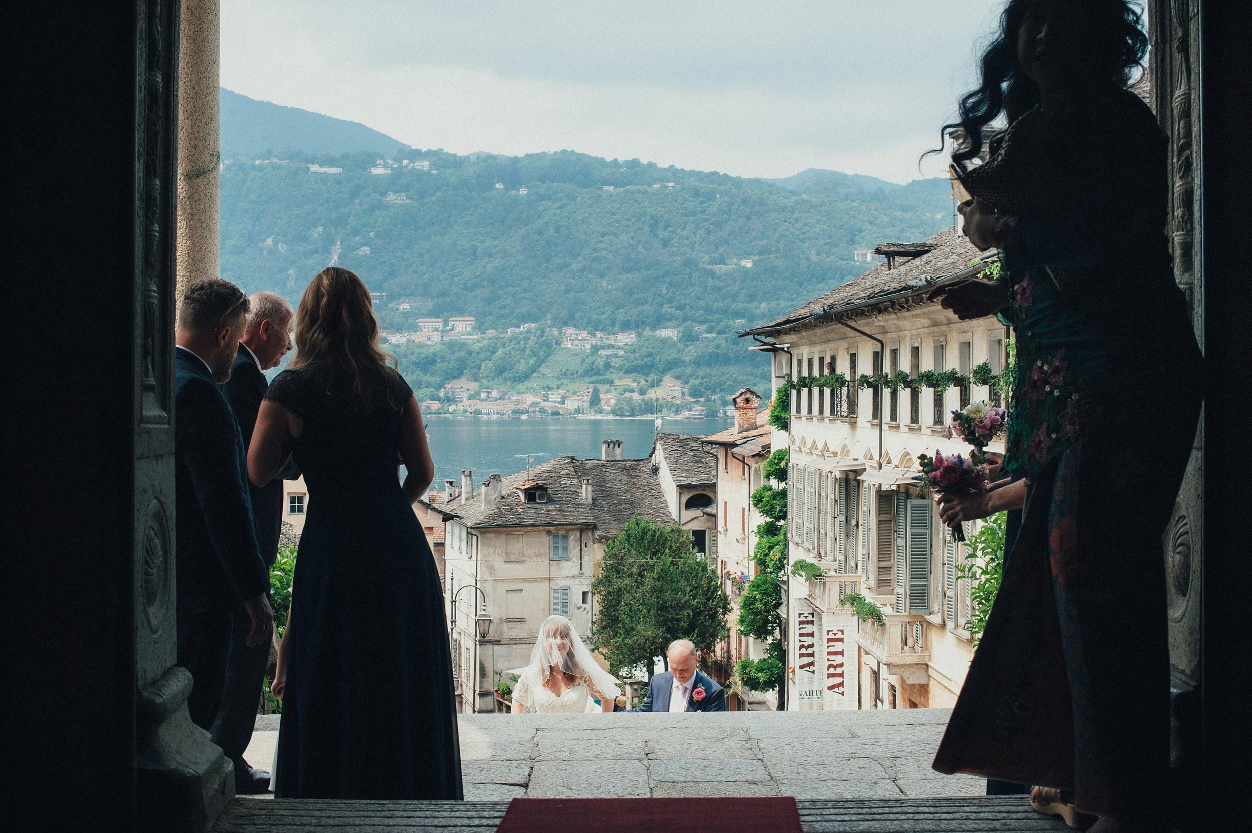 2016-Julius-Silke-Lake-Orta-Wedding-Photographer-Italy-Alessandro-Avenali-36.jpg