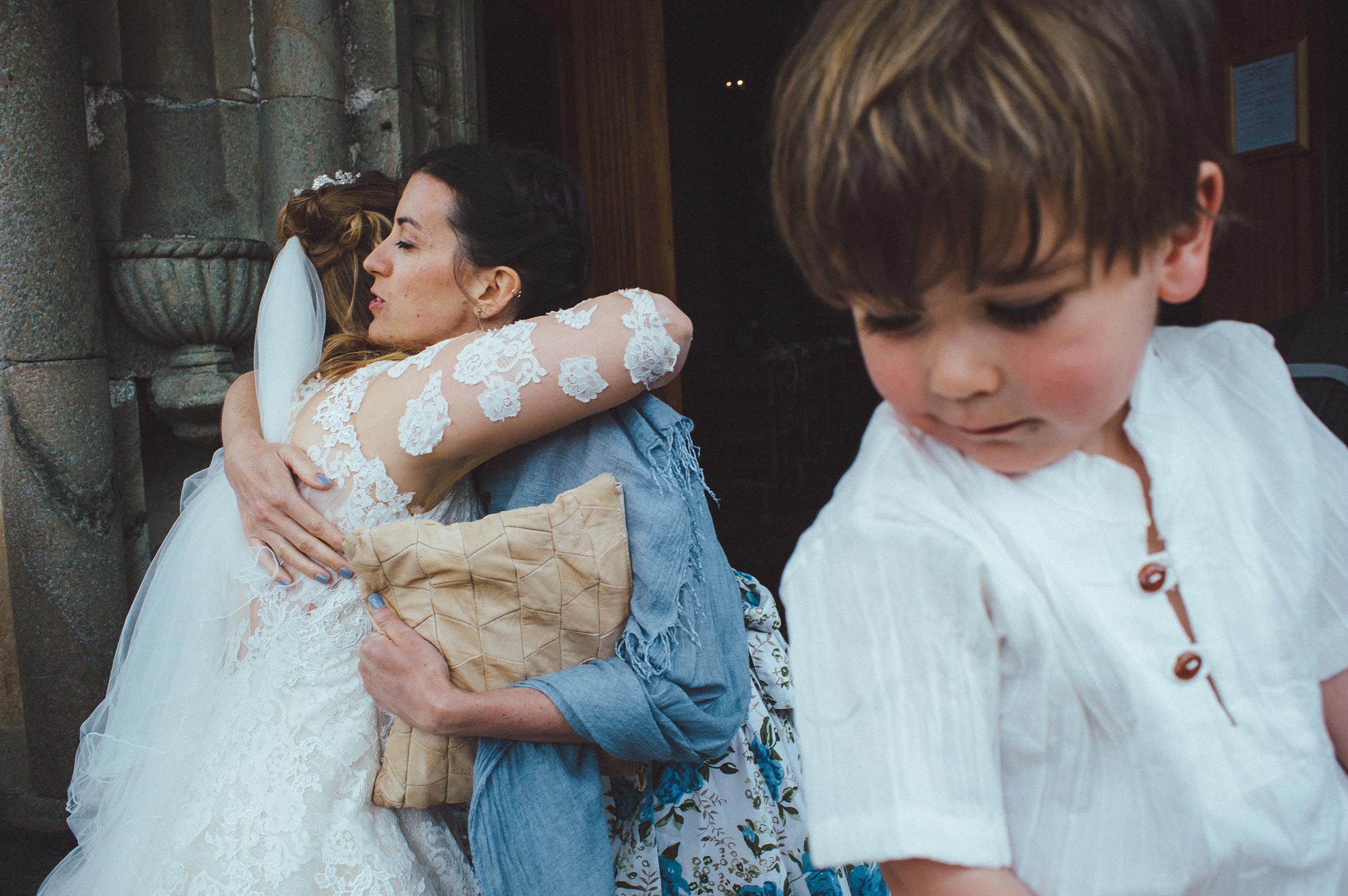 2016-Julius-Silke-Lake-Orta-Wedding-Photographer-Italy-Alessandro-Avenali-54.jpg