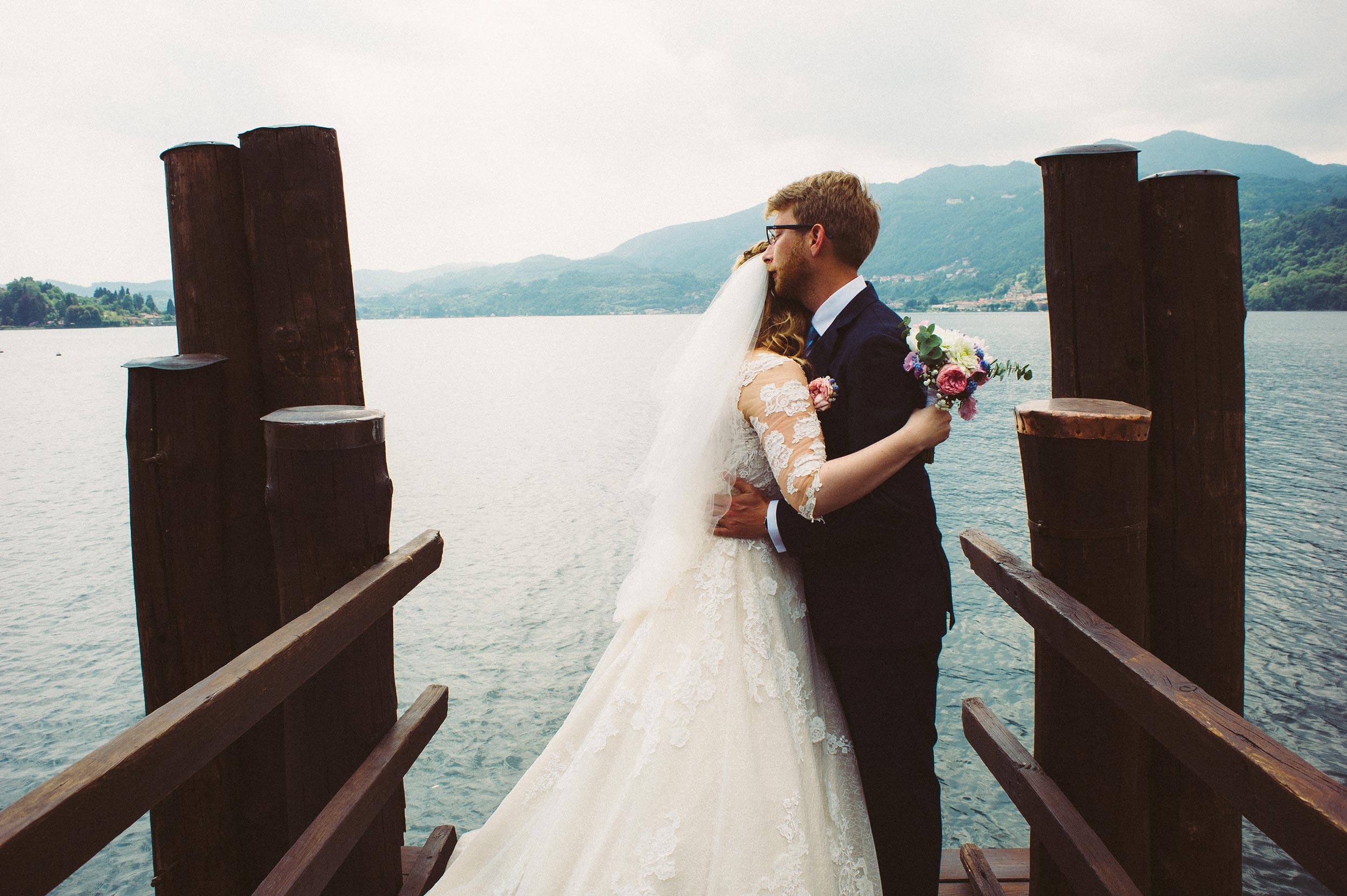 2016-Julius-Silke-Lake-Orta-Wedding-Photographer-Italy-Alessandro-Avenali-56.jpg