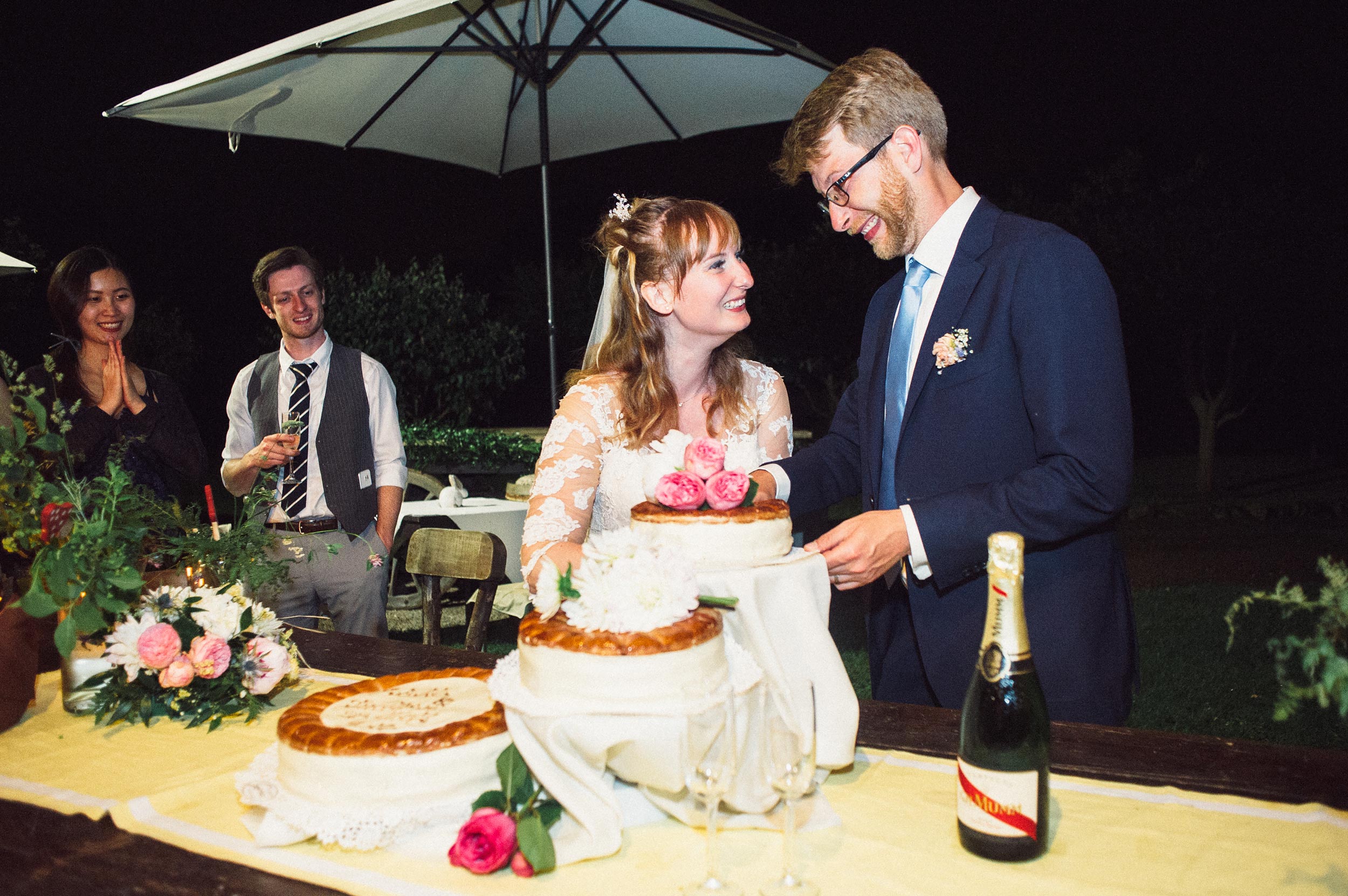 2016-Julius-Silke-Lake-Orta-Wedding-Photographer-Italy-Alessandro-Avenali-123.jpg