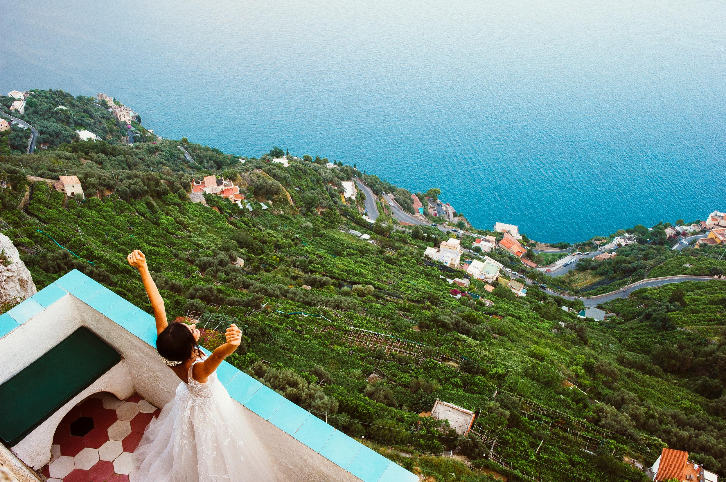 Ravello, Amalfi Coast, Villa Cimbrone Balcony. Bridal Portrait.