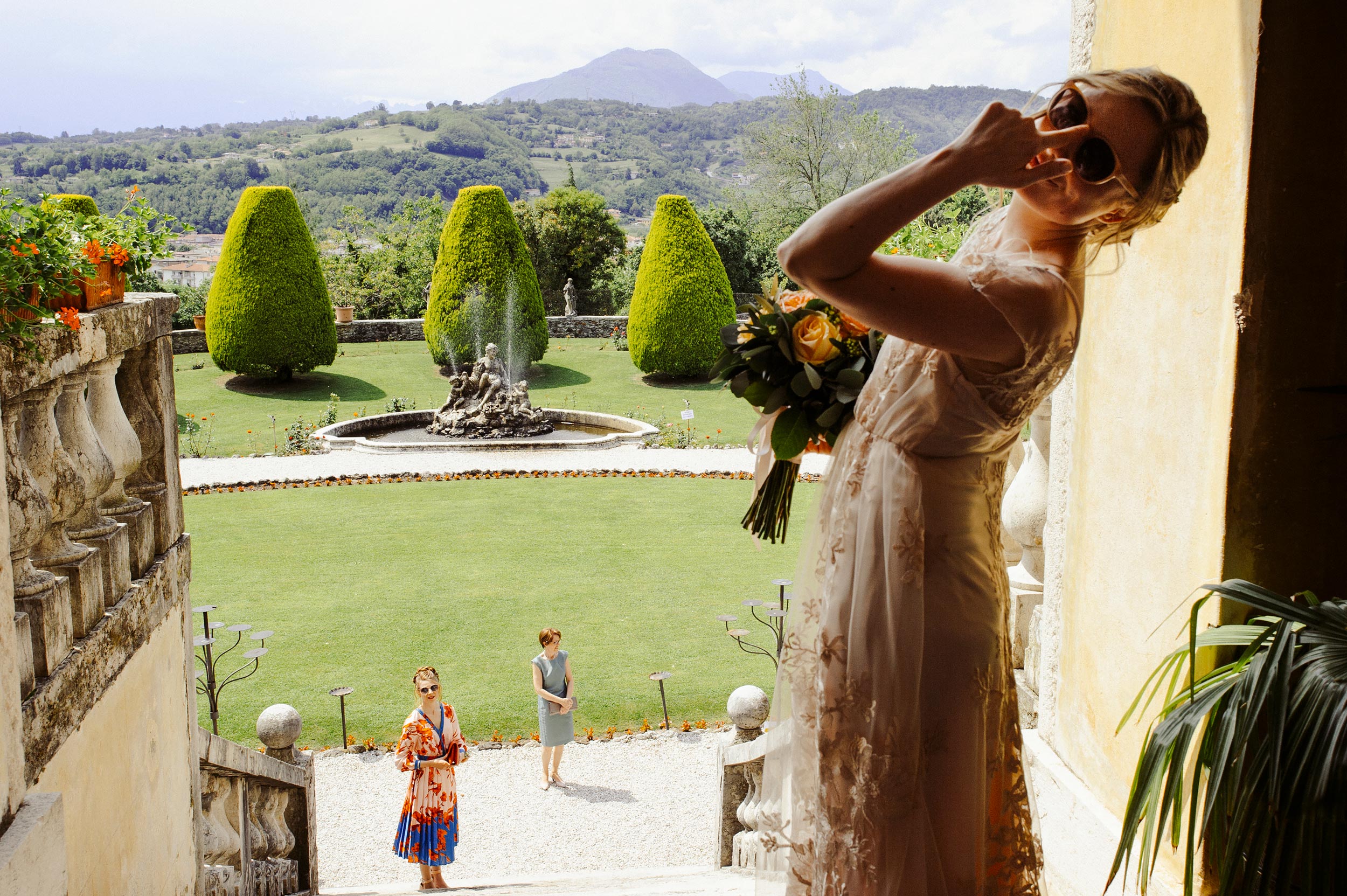 Villa Godi Malinverni chic Italian wedding la dolce vita destination photographer Alessandro Avenali