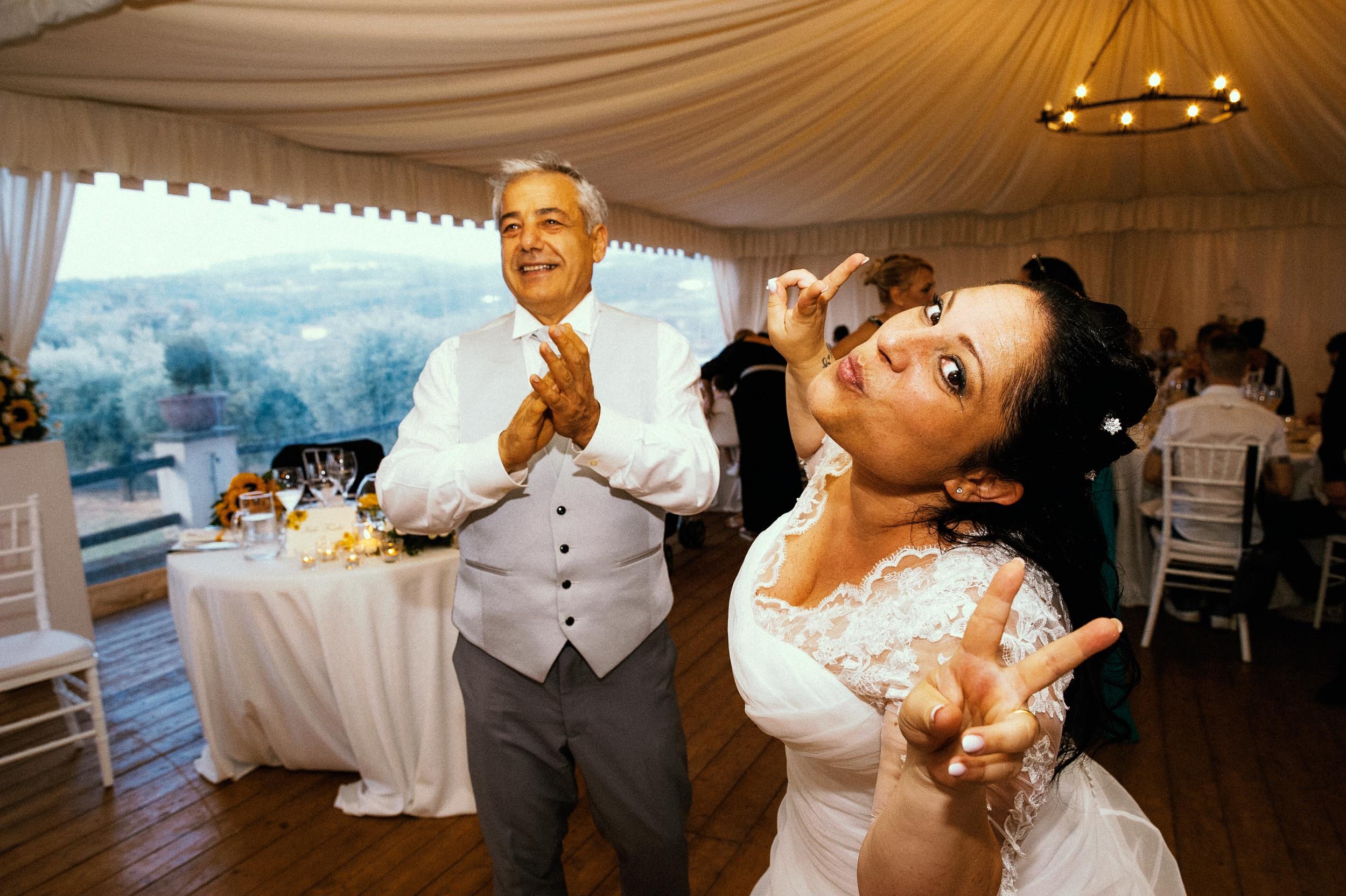 Grazie-Roma-Magica-Matrimonio-Romanista-Wedding-In-Rome-by-Alessandro-Avenali-Fotografo-49.jpg