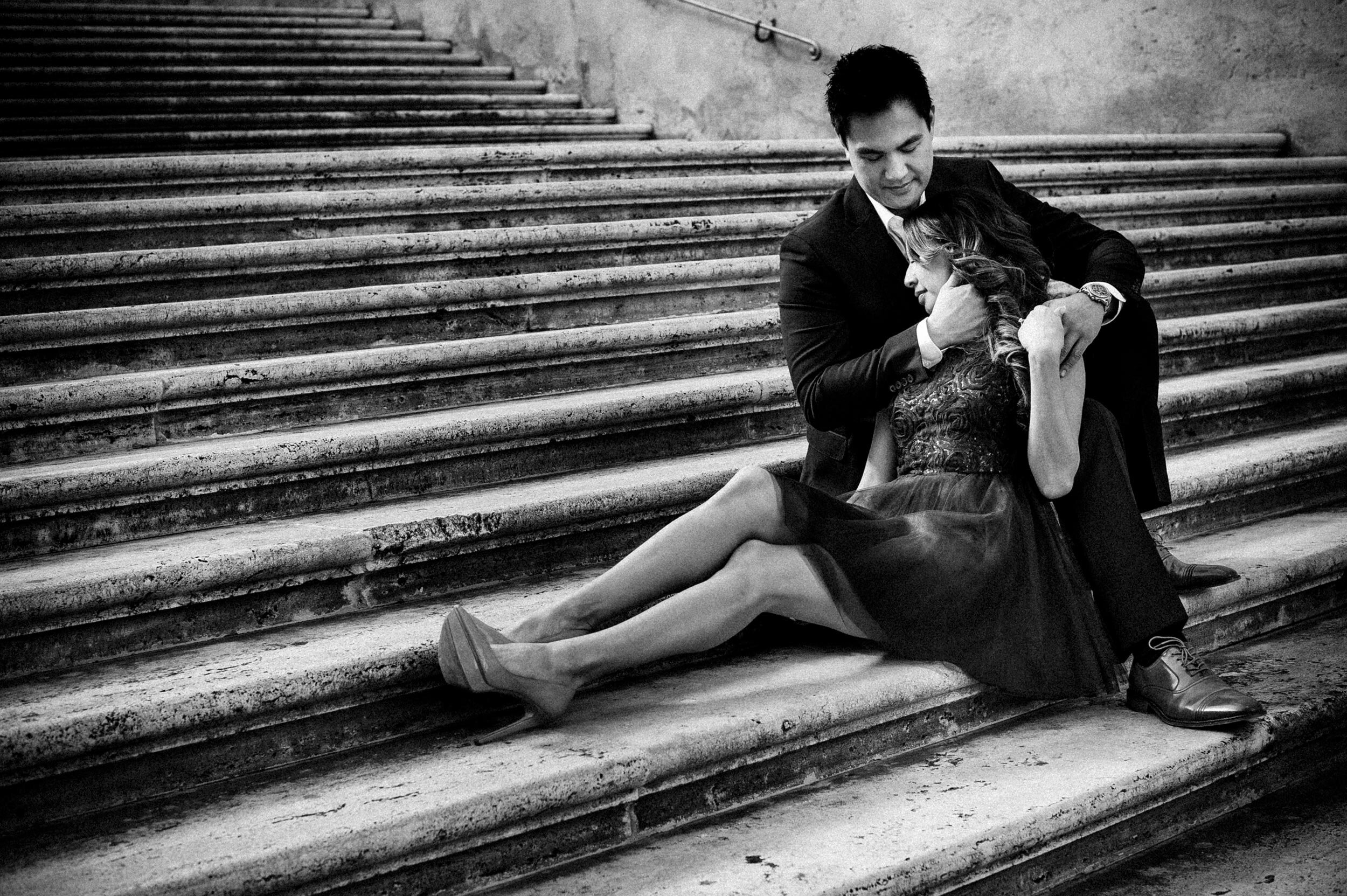 engagement-in-rome-wedding-photographer-italy-alessandro-avenali-2016-03.jpg