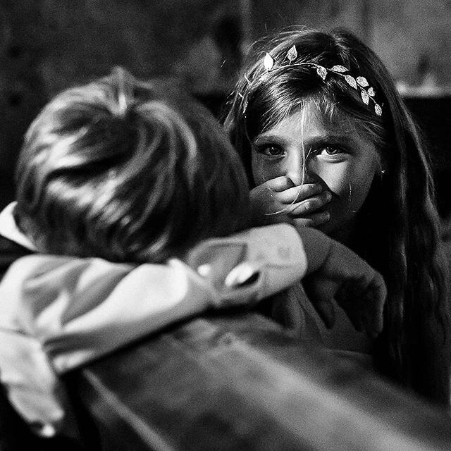 Kids at weddings 💕
.
.
. .
.
.
.
.
.
.
.
#weddinginitaly #tuscany #weddingdress #tuscanwedding #tuscanywedding #loveportraits #idoinitaly #italianwedding #destinationwedding #tuscanyweddingplanner #italyweddingplanner #italianweddingplanner #italian