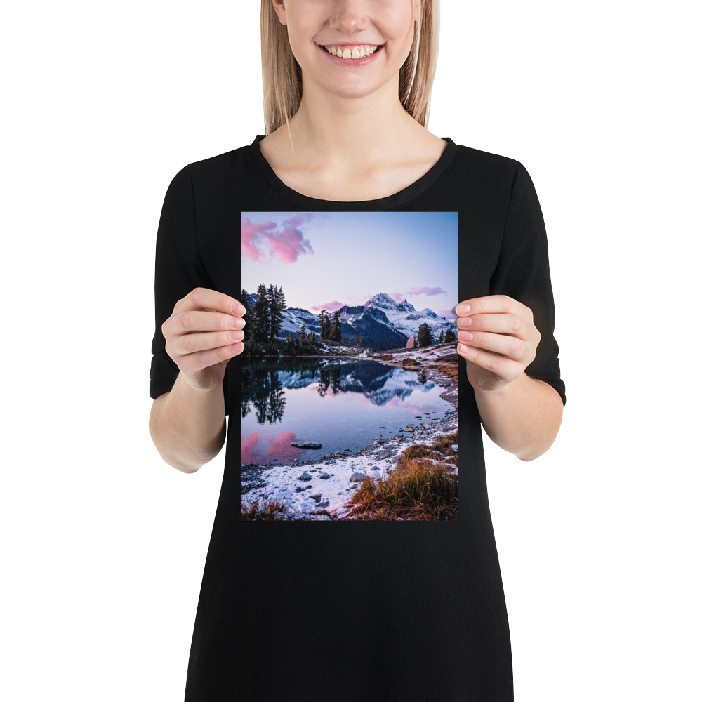 DSC03406-Bearbeitet-Edit_mockup_Person_Person_21x30-cm.png