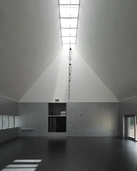 P34i8.jpg