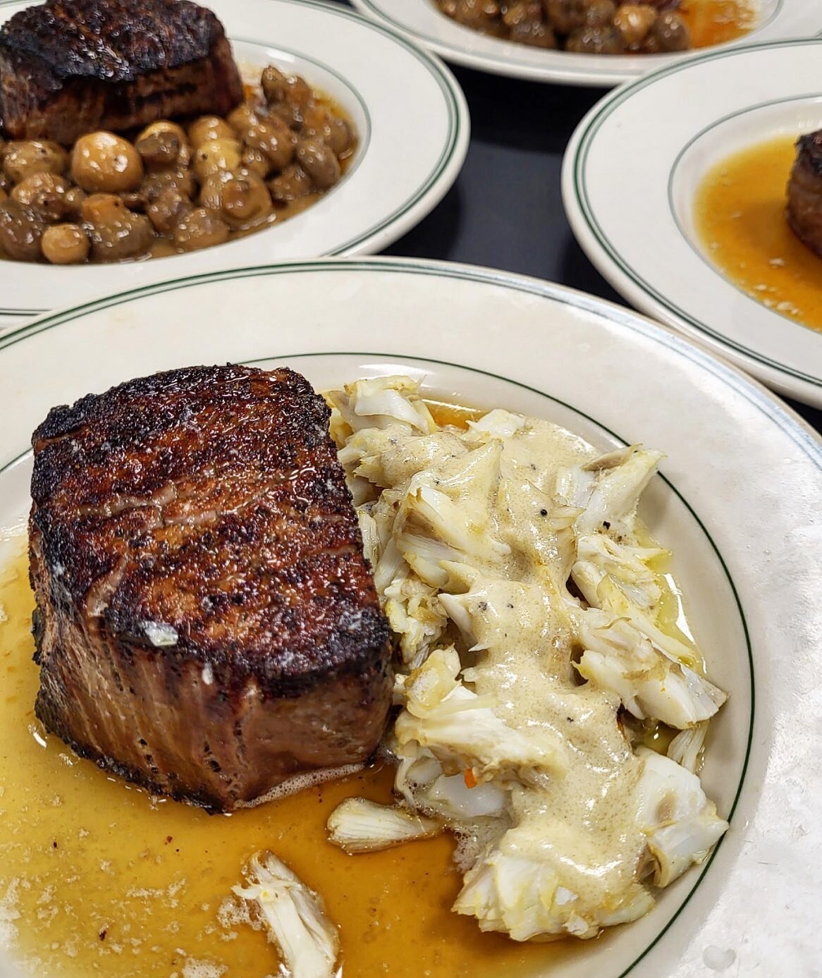 Did you know we will be celebrating our 38th anniversary this month? 🍾
Mark and Mary opened Shapley&rsquo;s in 1985. While our menu has evolved over time, our filet has been a classic fan favorite and was the very cut that made us the destination st