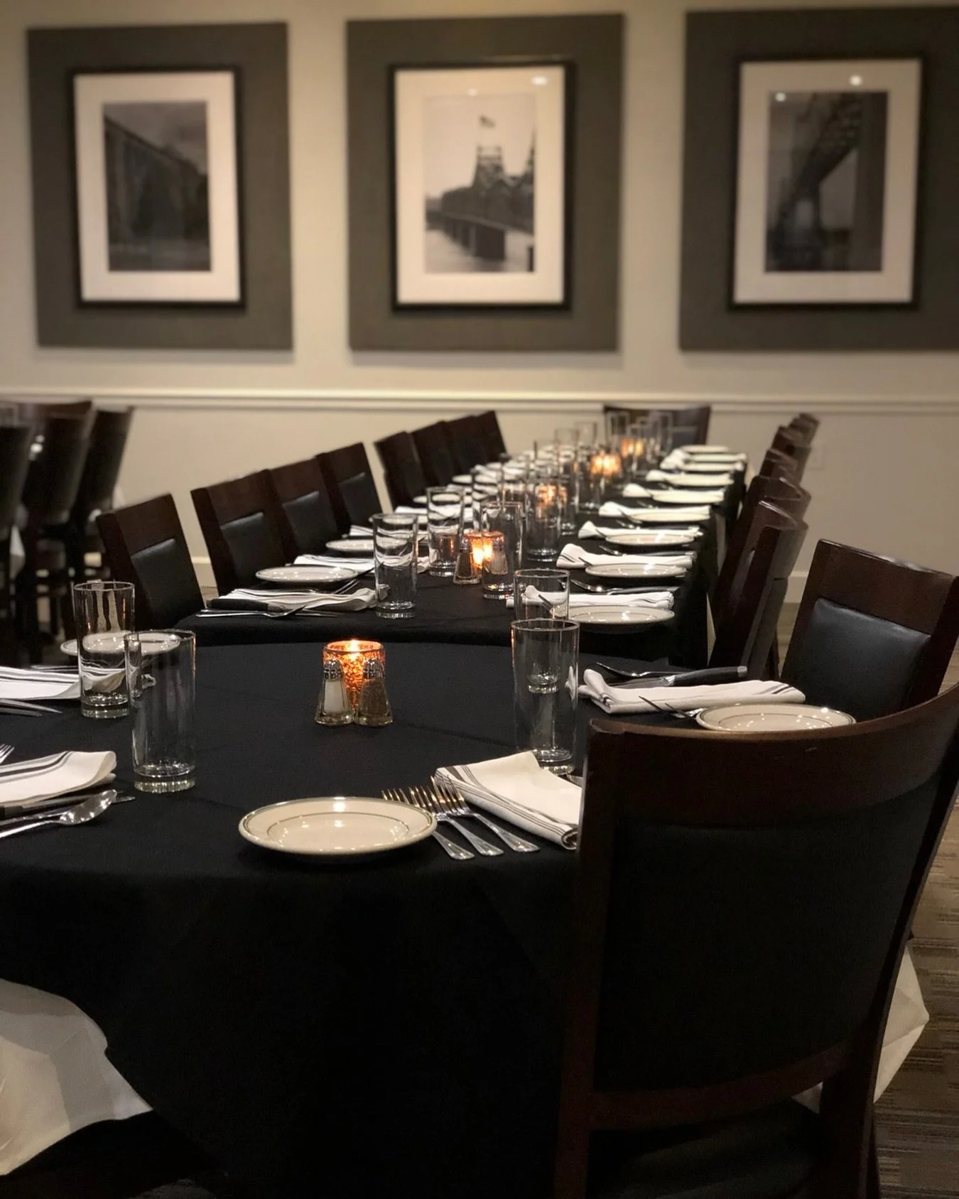 We have very limited reservation spots left if you&rsquo;re looking to have a larger Christmas party/gathering this year! Call to make sure you snag one before they&rsquo;re all booked 601.957.8000