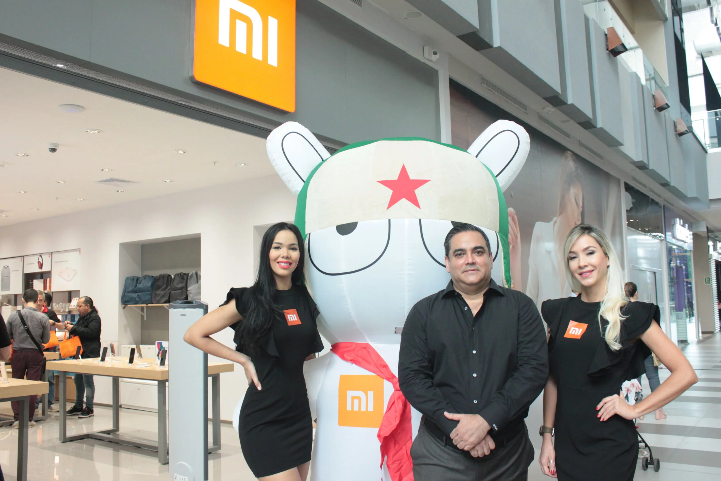 Xiaomi abre la cuarta Mi Store autorizada en Panamá en  Town Center Costa del Este