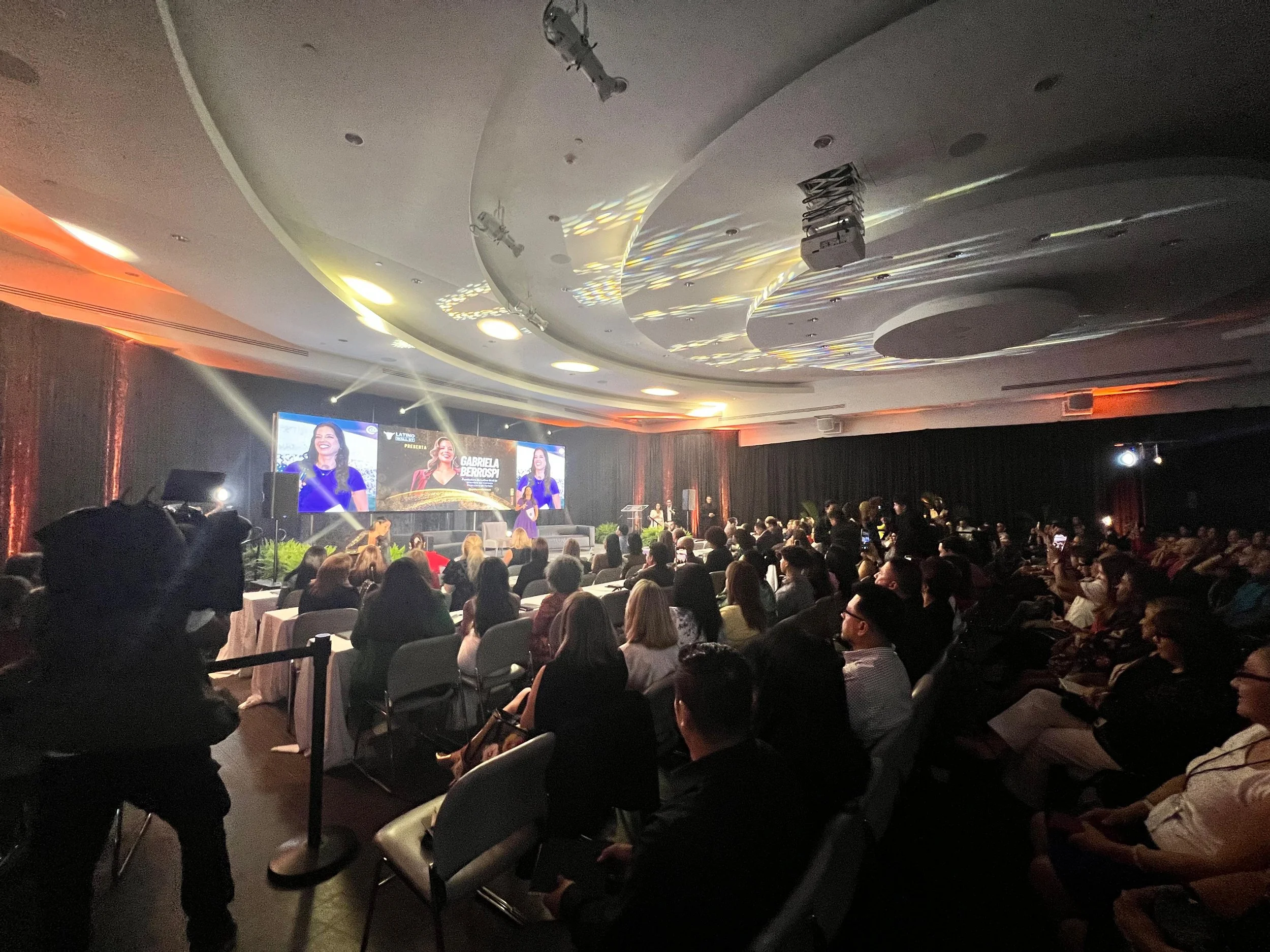 LLEGA LA 5TA EDICIÓN DE LATINO WALL STREET AWARDS 2024 REUNIENDO A LOS LÍDERES DE LA COMUNIDAD LATINA EN MIAMI DADE COLLEGE