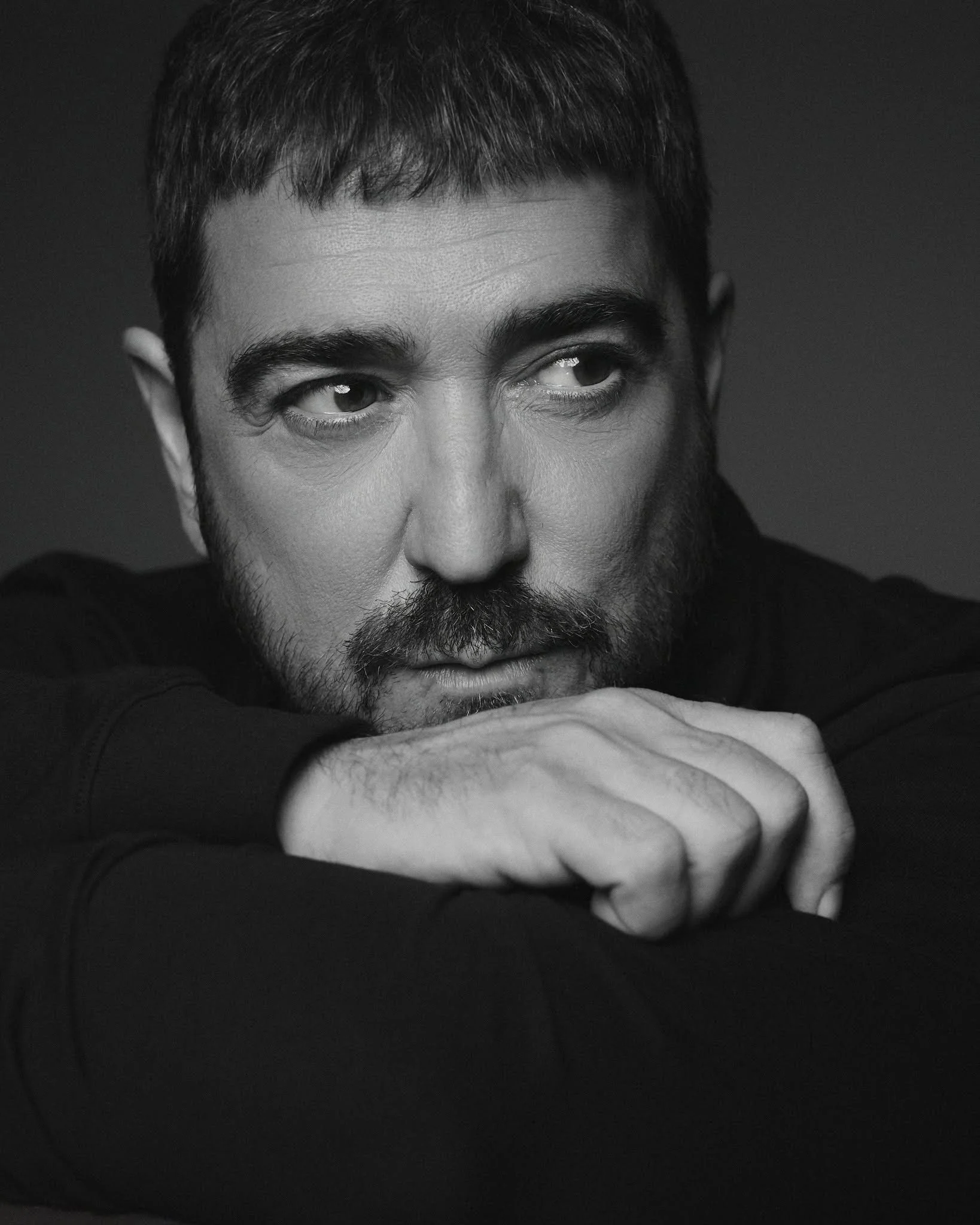 El artista español Antonio Orozco, anuncia su “Tour Único América 2027”, por Estados Unidos y Latinoamérica en 2027.
