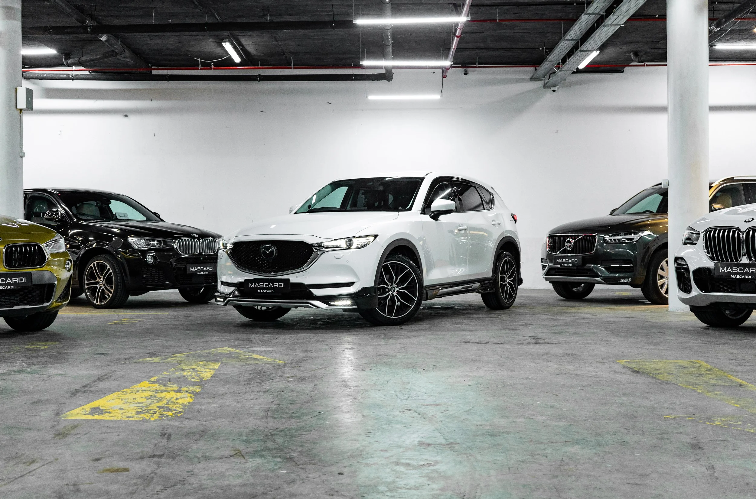 White Mazda CX5