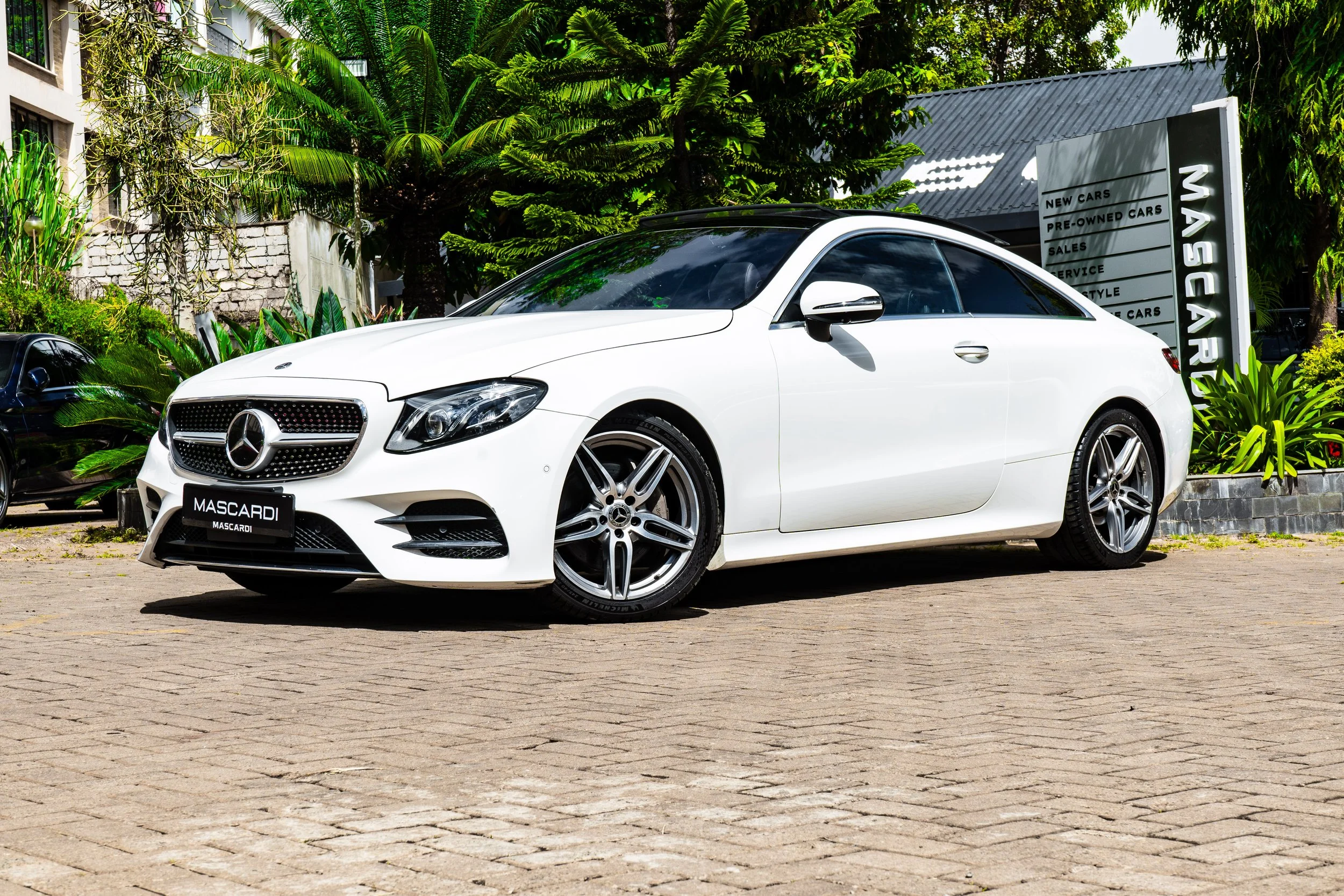 Mercedes Benz E200 Coupe