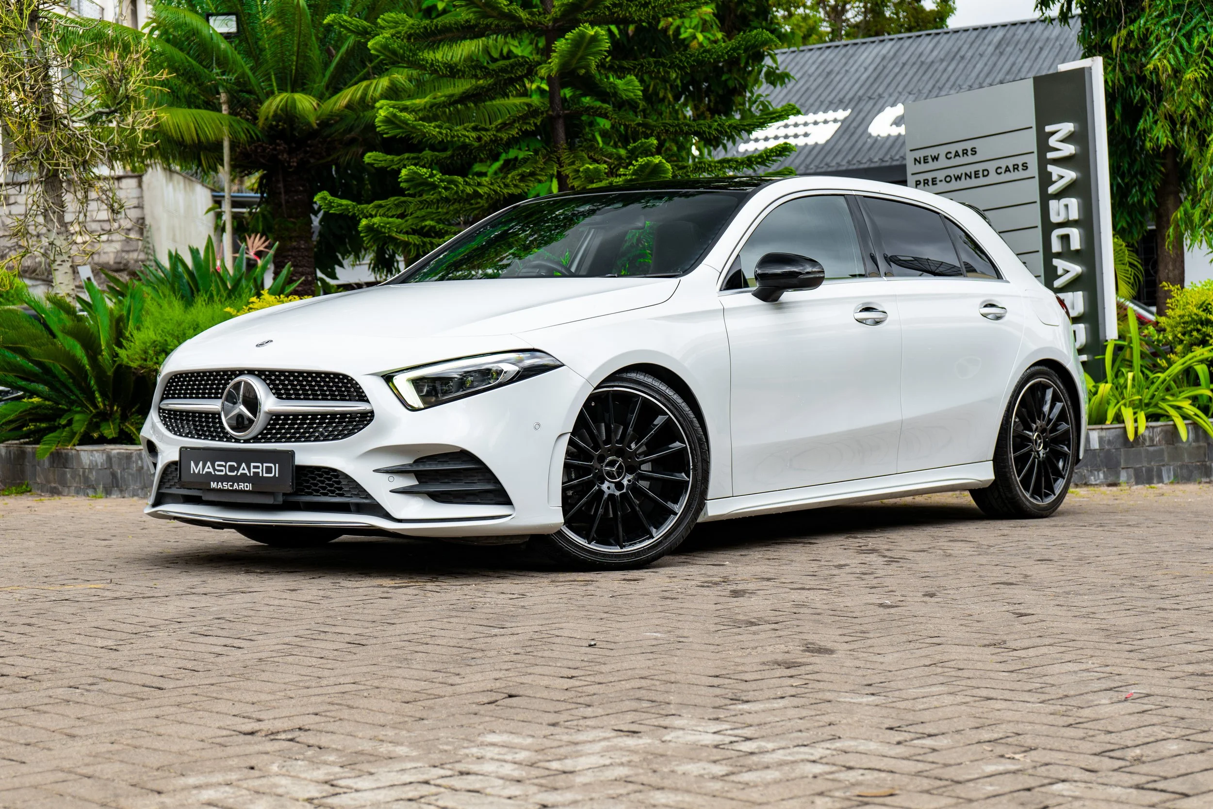 2020 Mercedes Benz A180