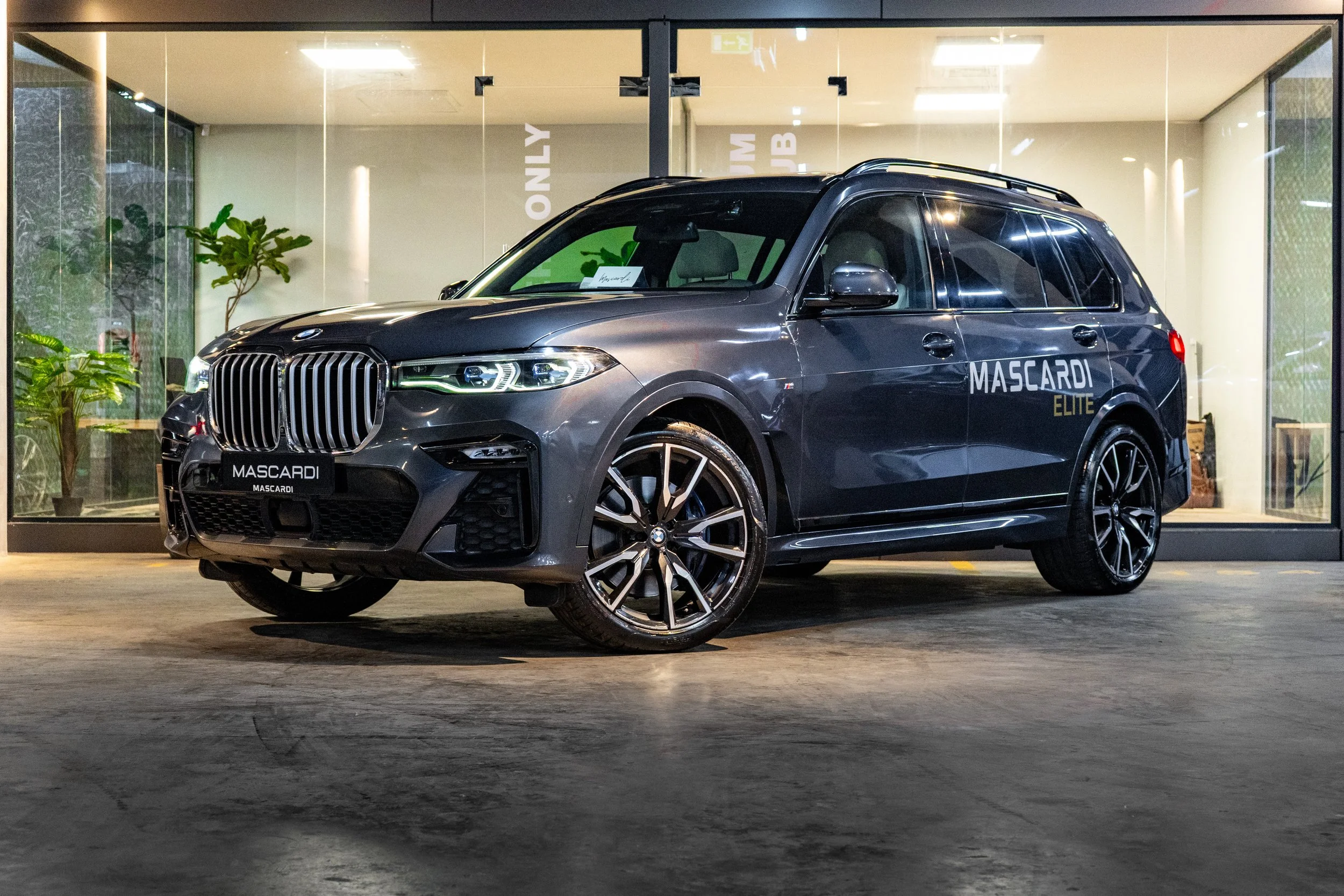 BMW X7 X-drive 35d