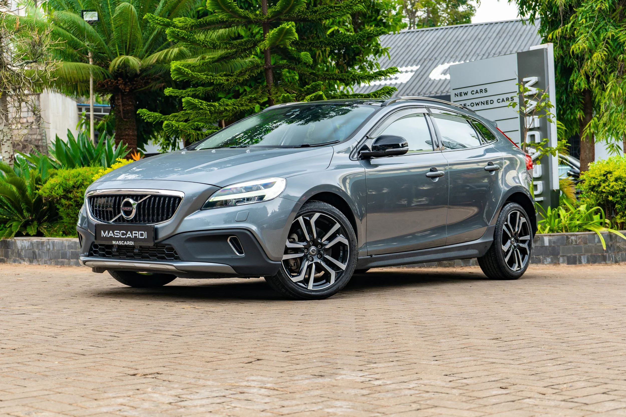 Volvo V40 T5 Package