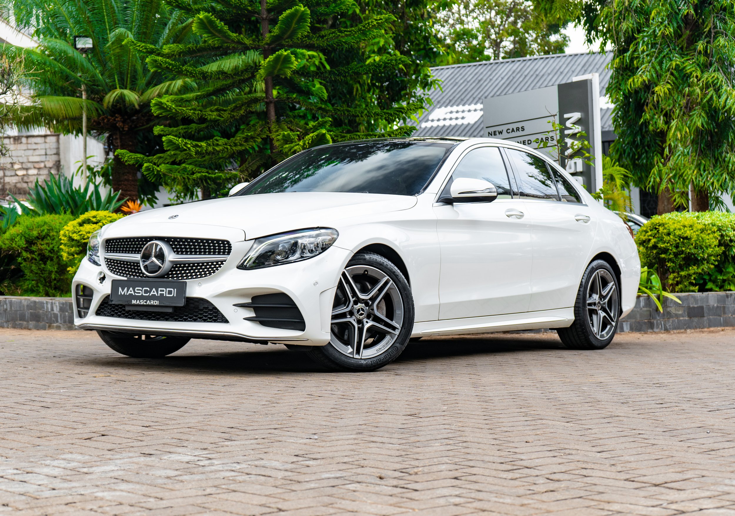 Mercedes Benz C200