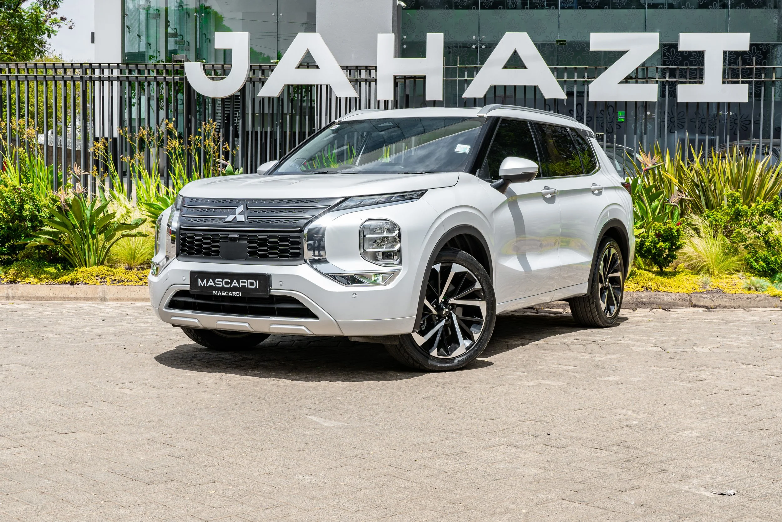 2023 Mitsubishi Outlander