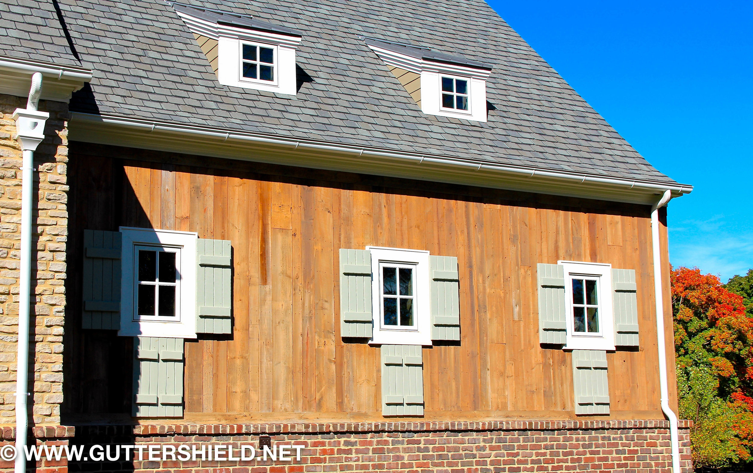 white-half-round-gutters-1.jpg